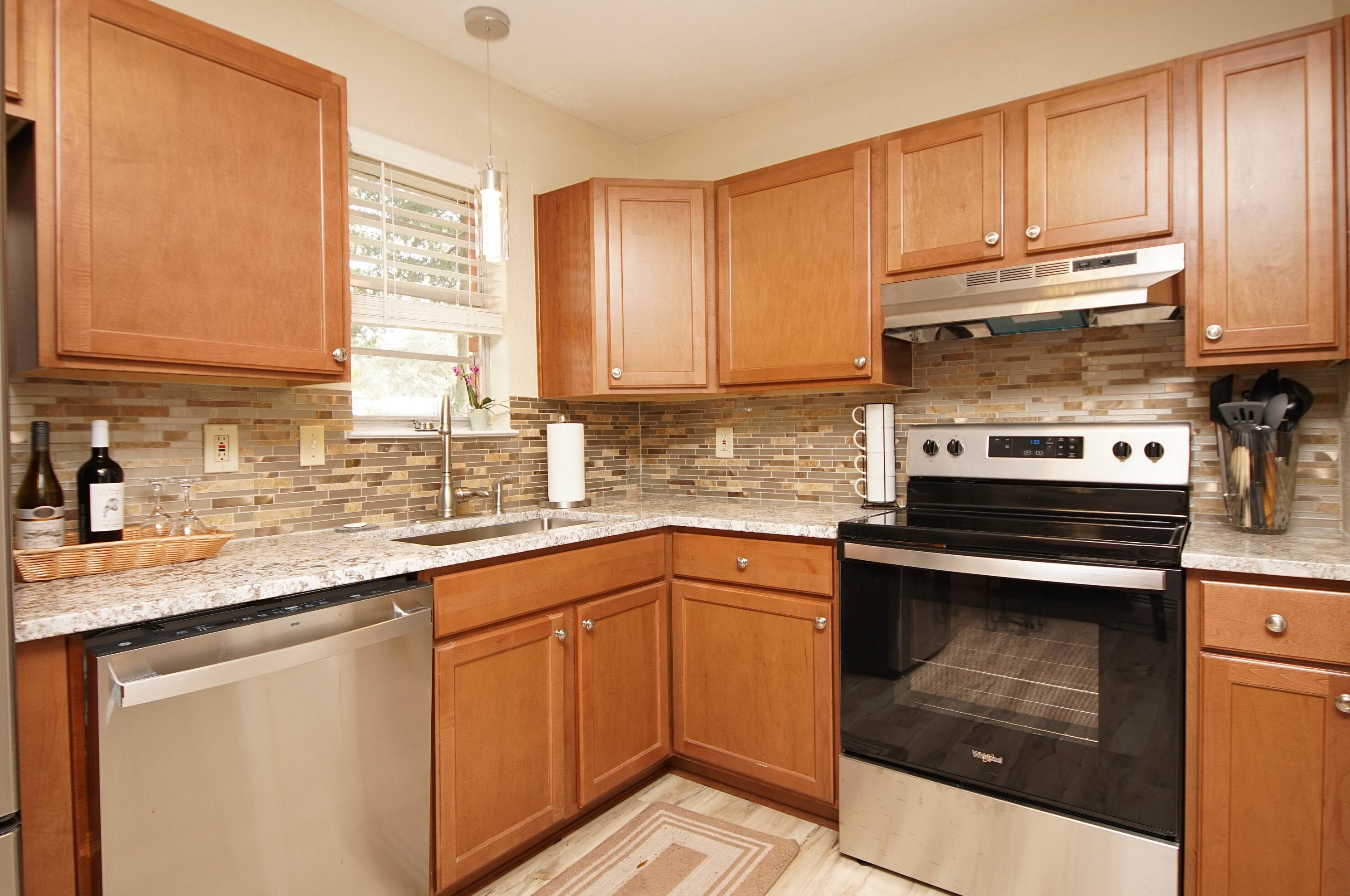 140 Robinwood Dr, Fort Walton Beach FL  32548-4365 exterior