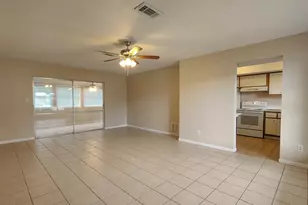 261 Lee Dr, Mary Esther, FL 32569 - Photo 4