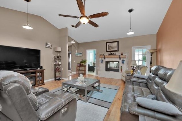 191 S Shoreline S, Defuniak Springs, FL 32433