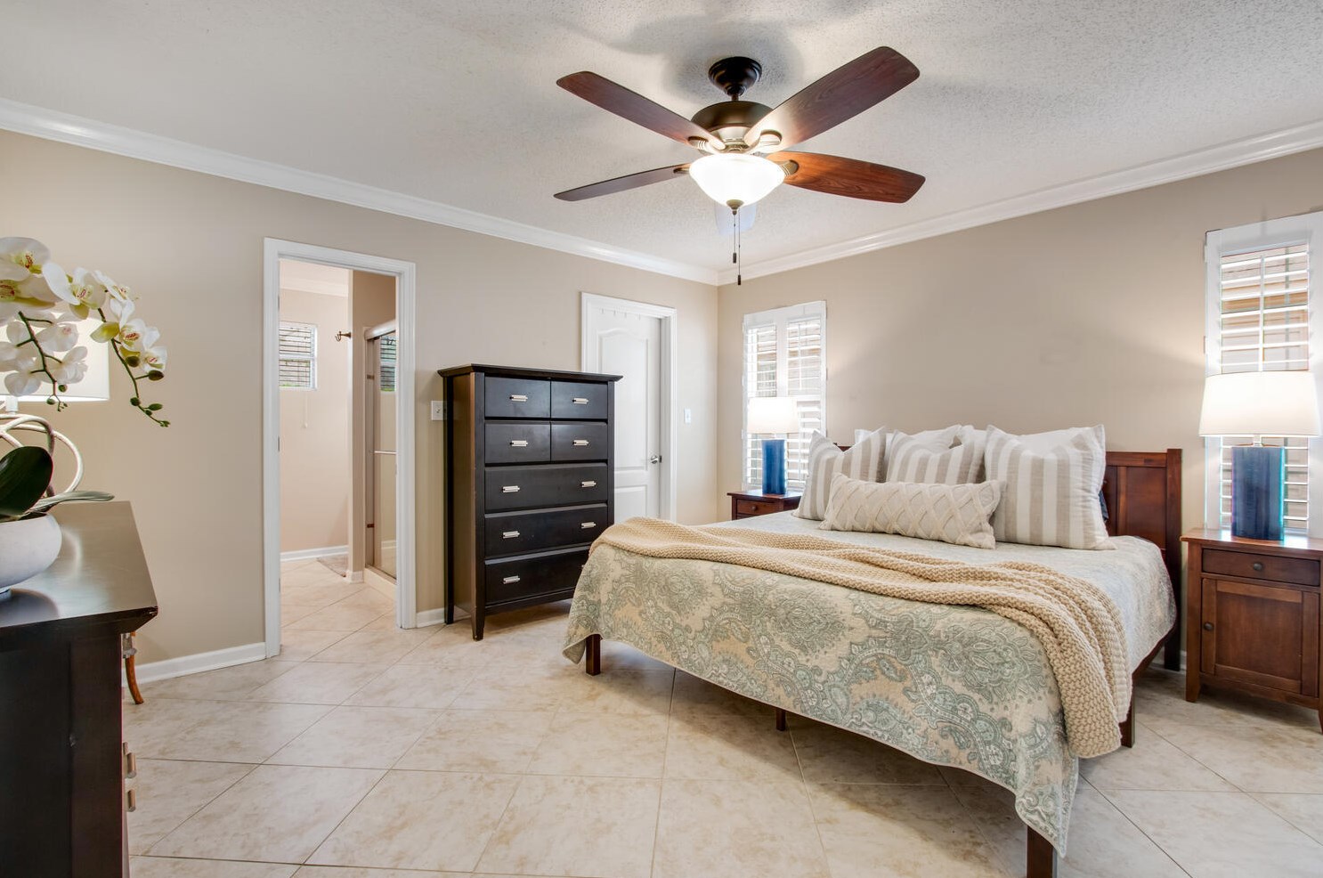 825 Fairway Lakes Dr, Niceville FL  32578-3843 exterior