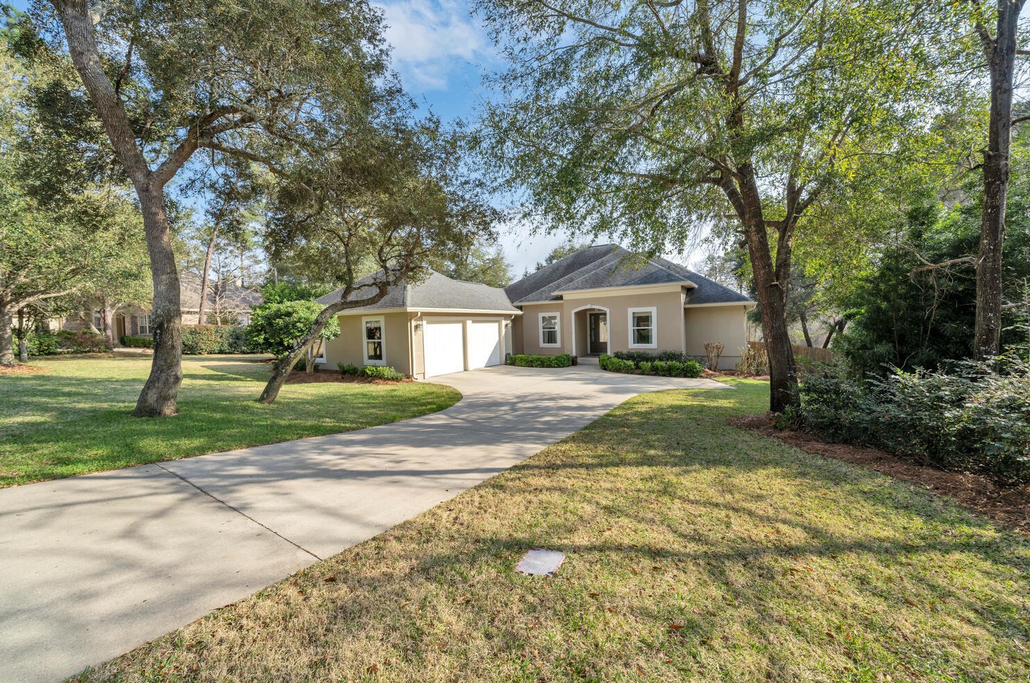 866 Coldwater Creek Cir, Niceville, FL 32578-1659