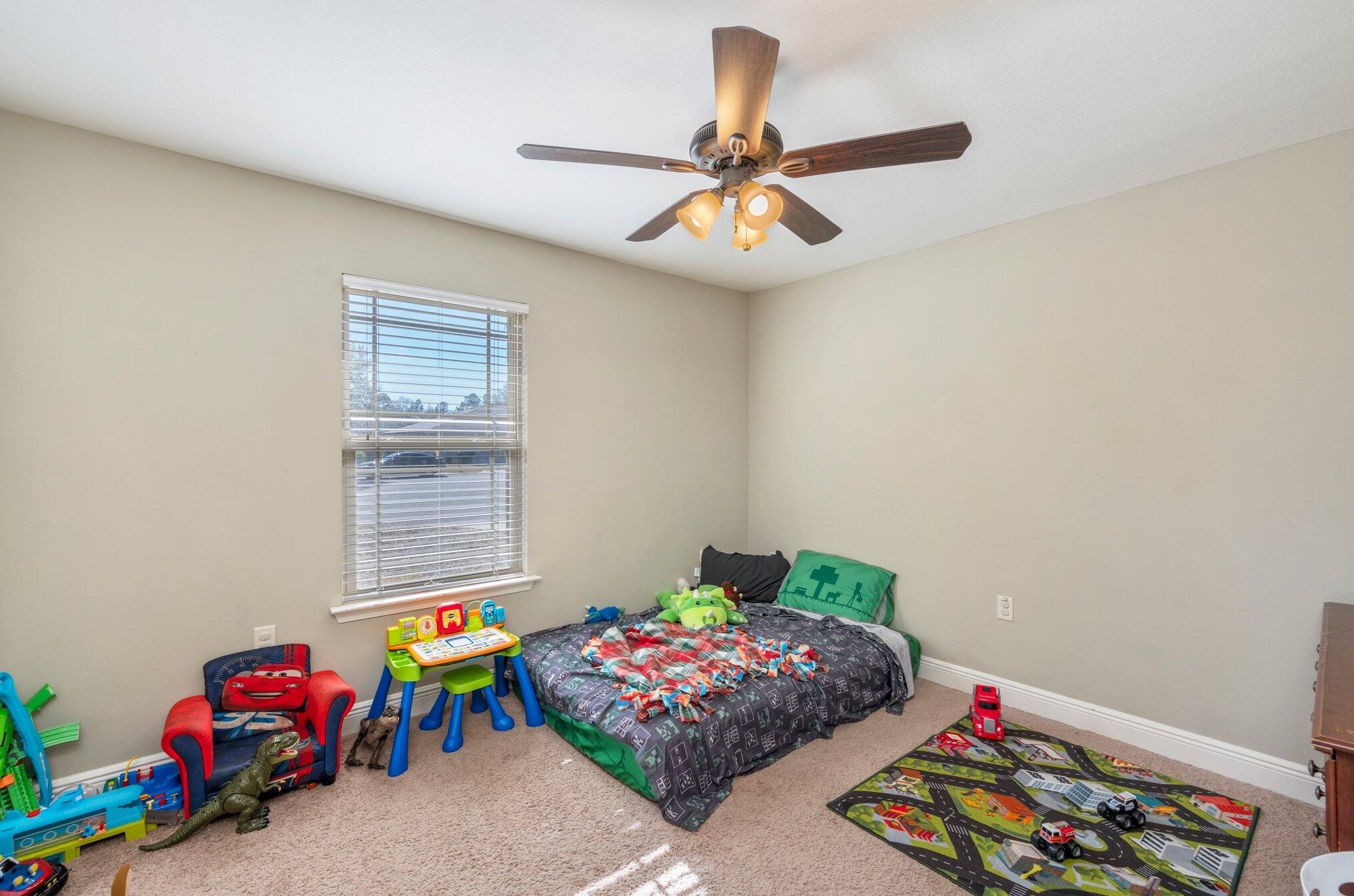 210 Eleases Xing, Crestview FL  32539-6963 exterior