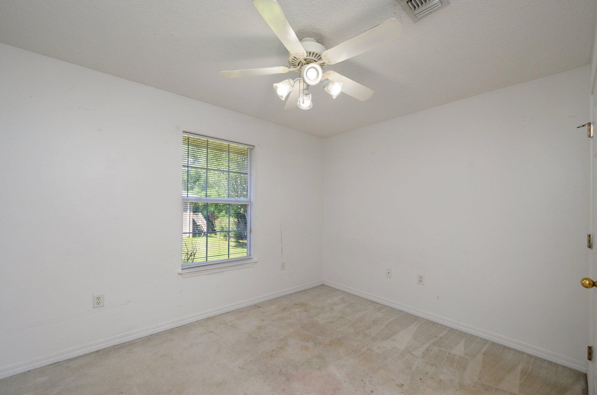 2620 Paddock Cir, Crestview FL  32536-4360 exterior