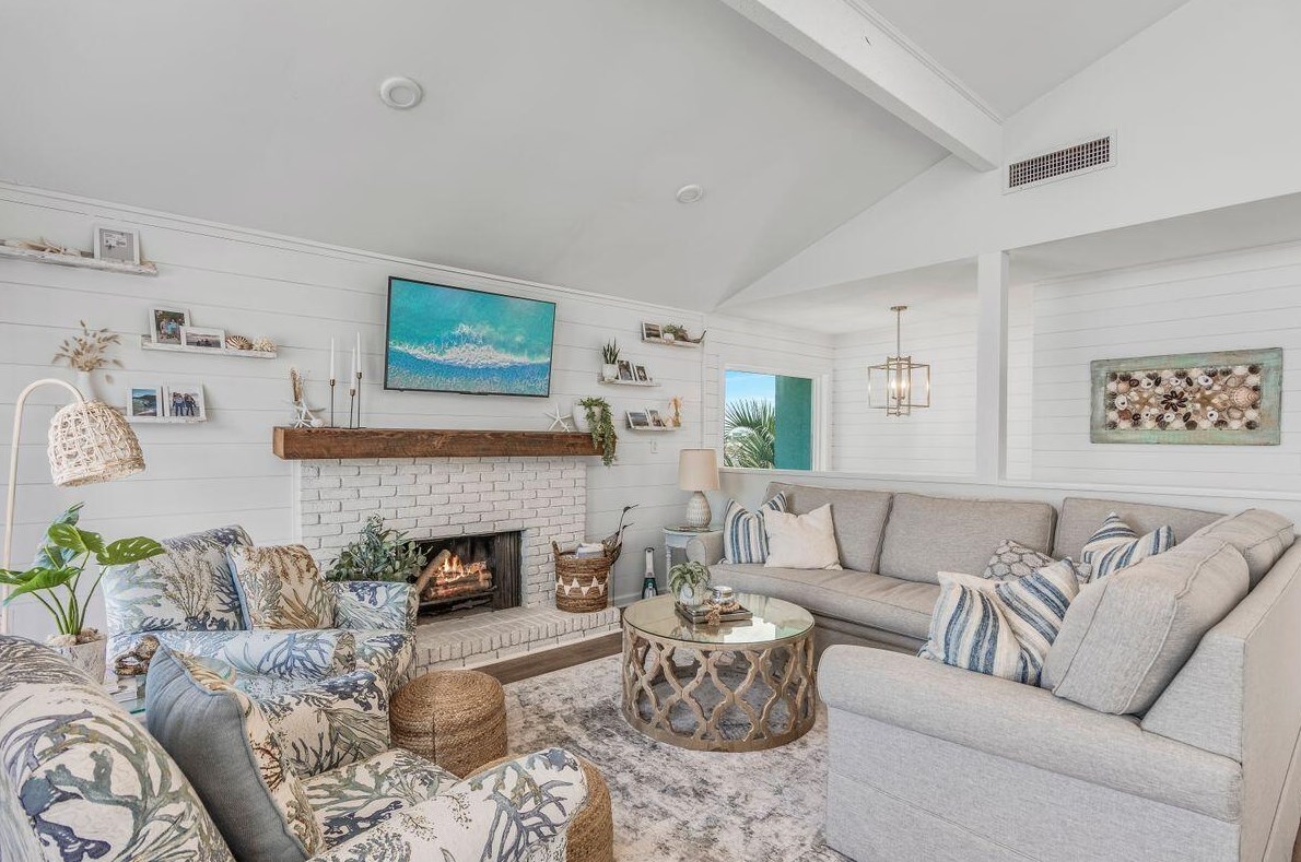 320 Gulf Shore Dr, Destin FL  32541-3090 exterior