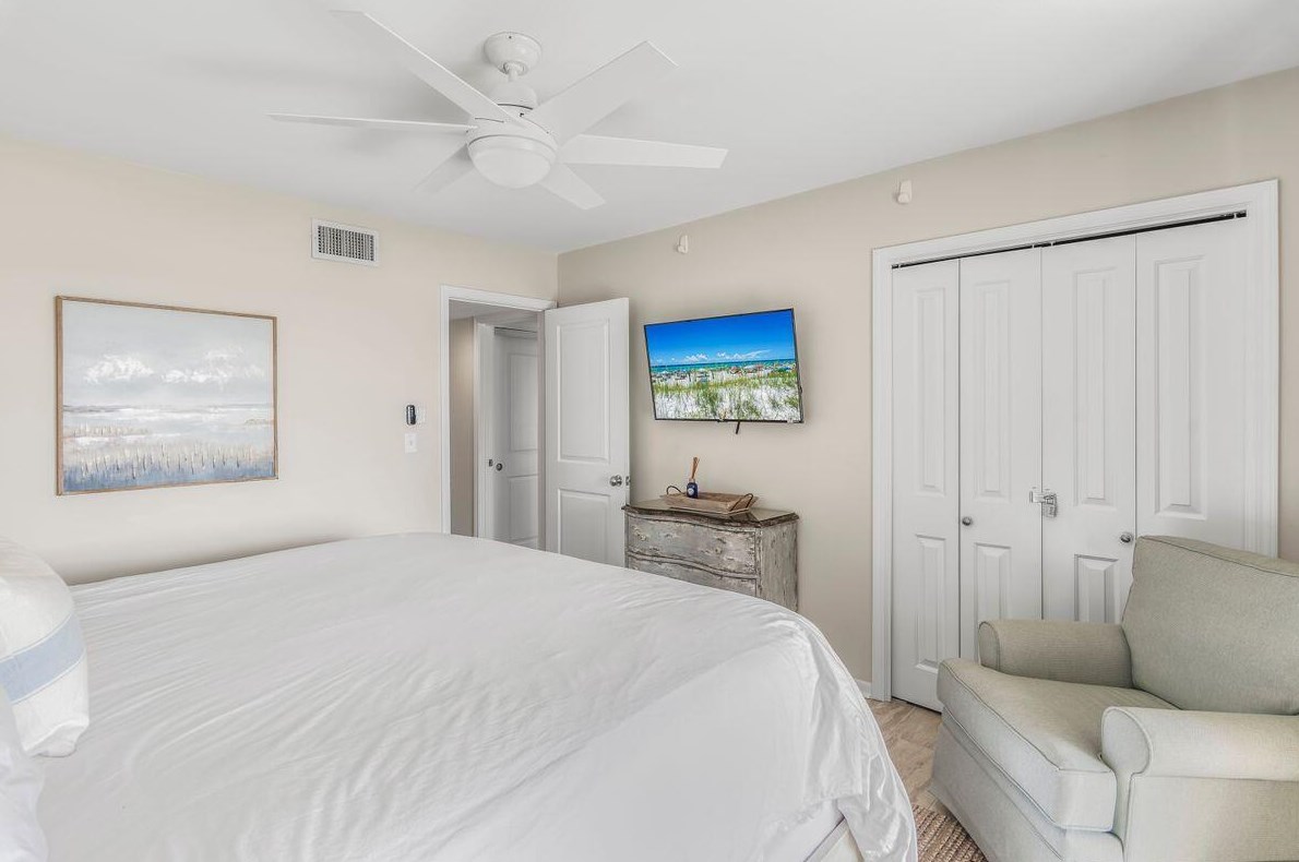 320 Gulf Shore Dr, Destin FL  32541-3090 exterior