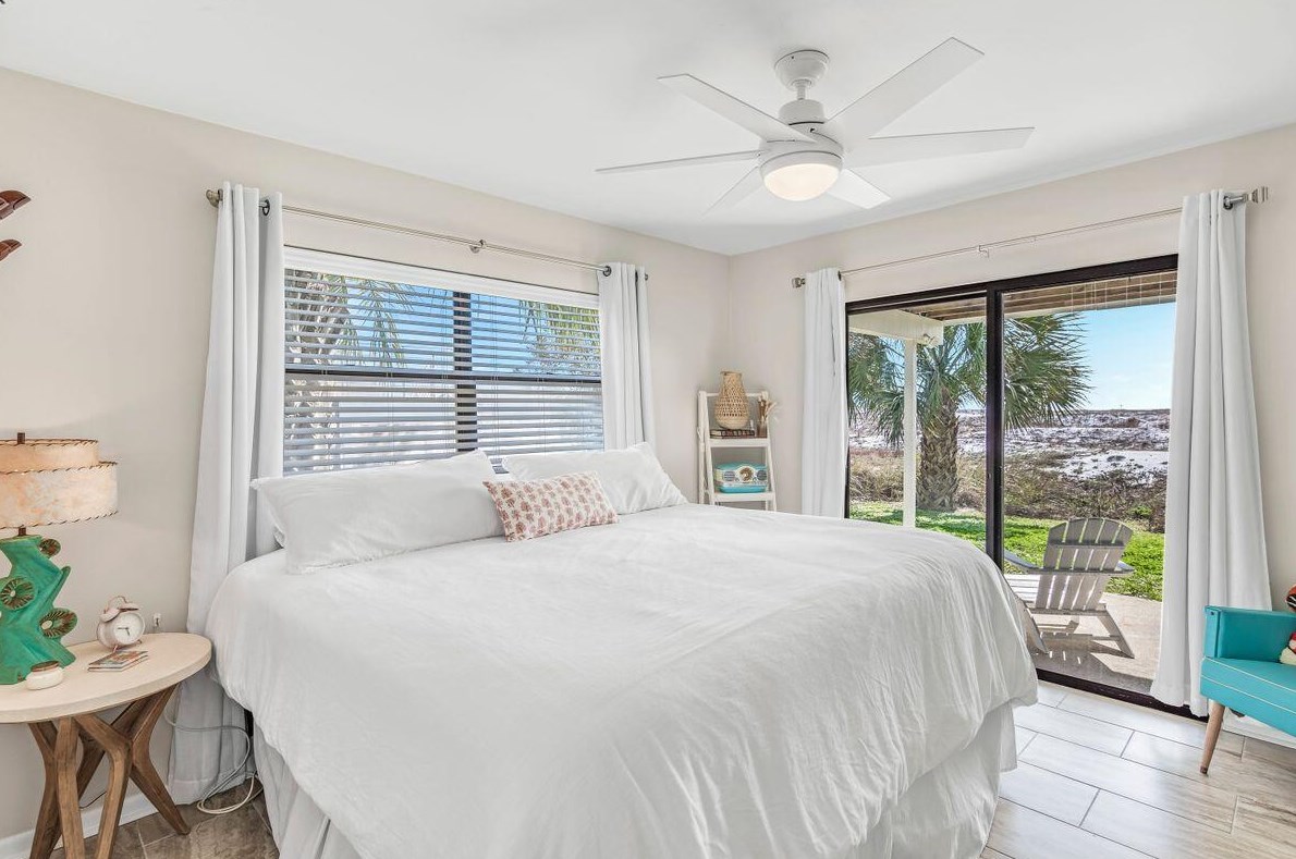 320 Gulf Shore Dr, Destin FL  32541-3090 exterior