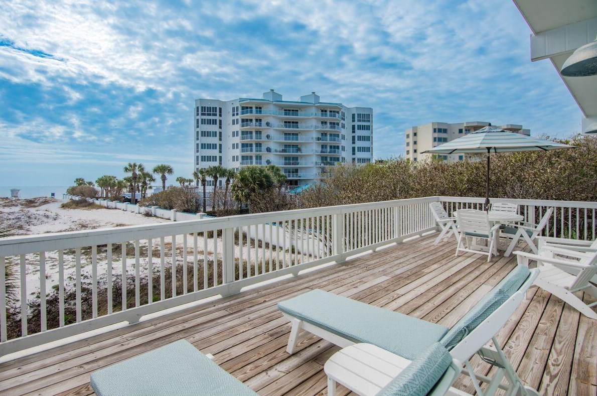 320 Gulf Shore Dr, Destin FL  32541-3090 exterior