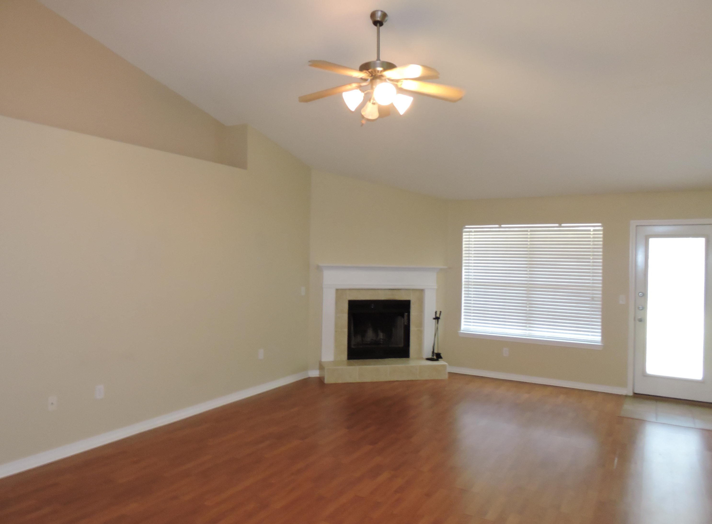 133 Strike Eagle Dr, Crestview FL  32536-2240 exterior