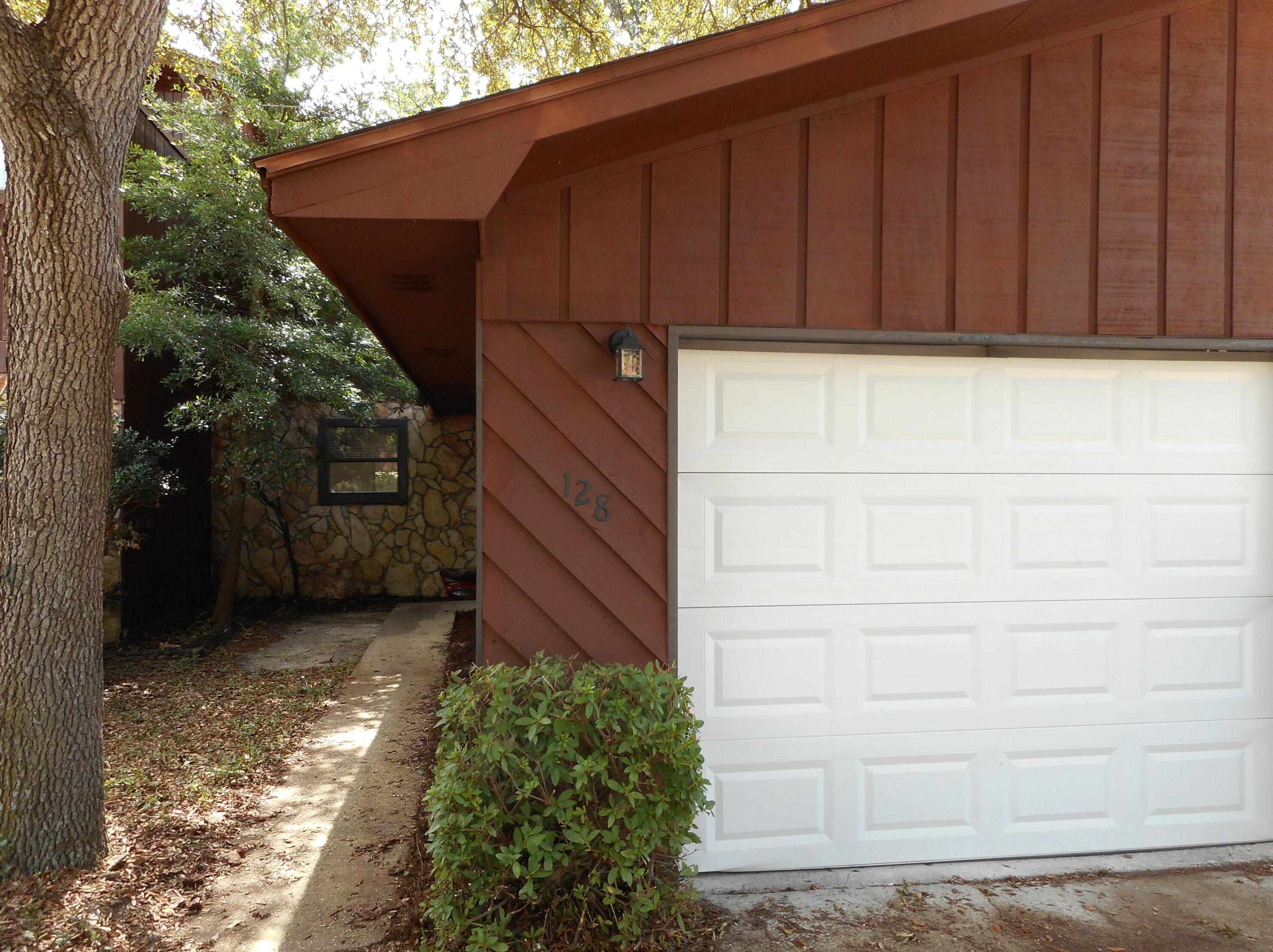 32 7th Ave #128, Shalimar, FL 32579