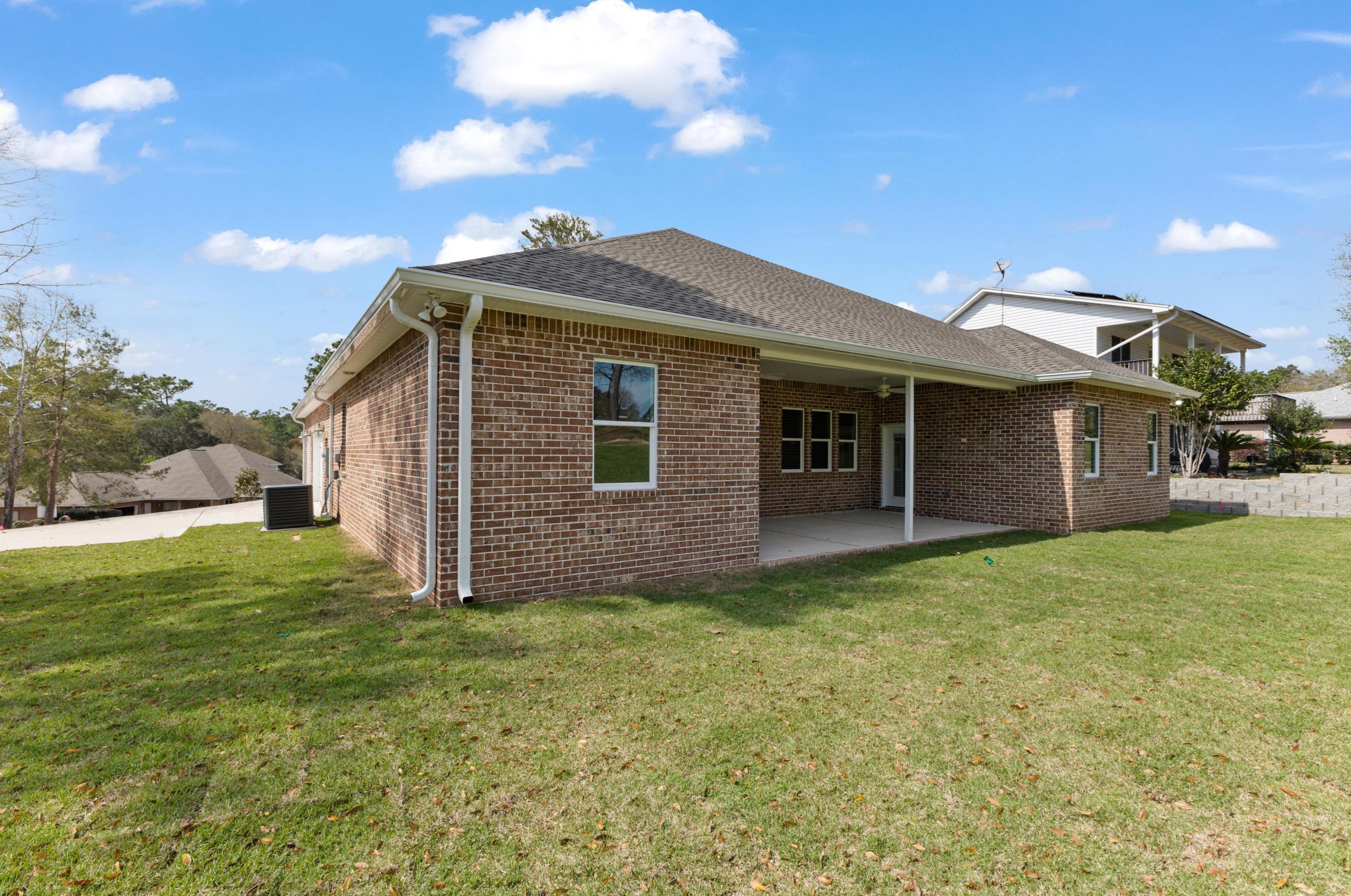 480 Ruckel Dr, Niceville FL  32578-1783 exterior