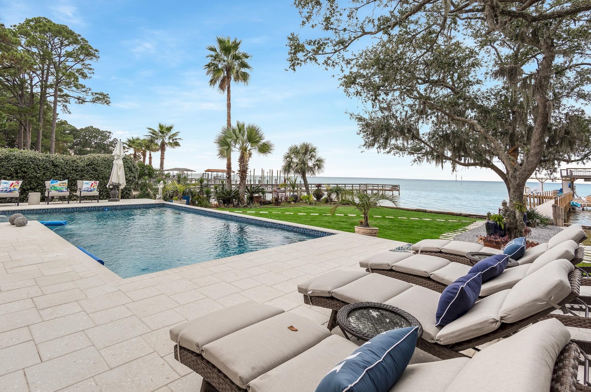 320 Hideaway Bay Dr, Destin FL  32550-6008 exterior