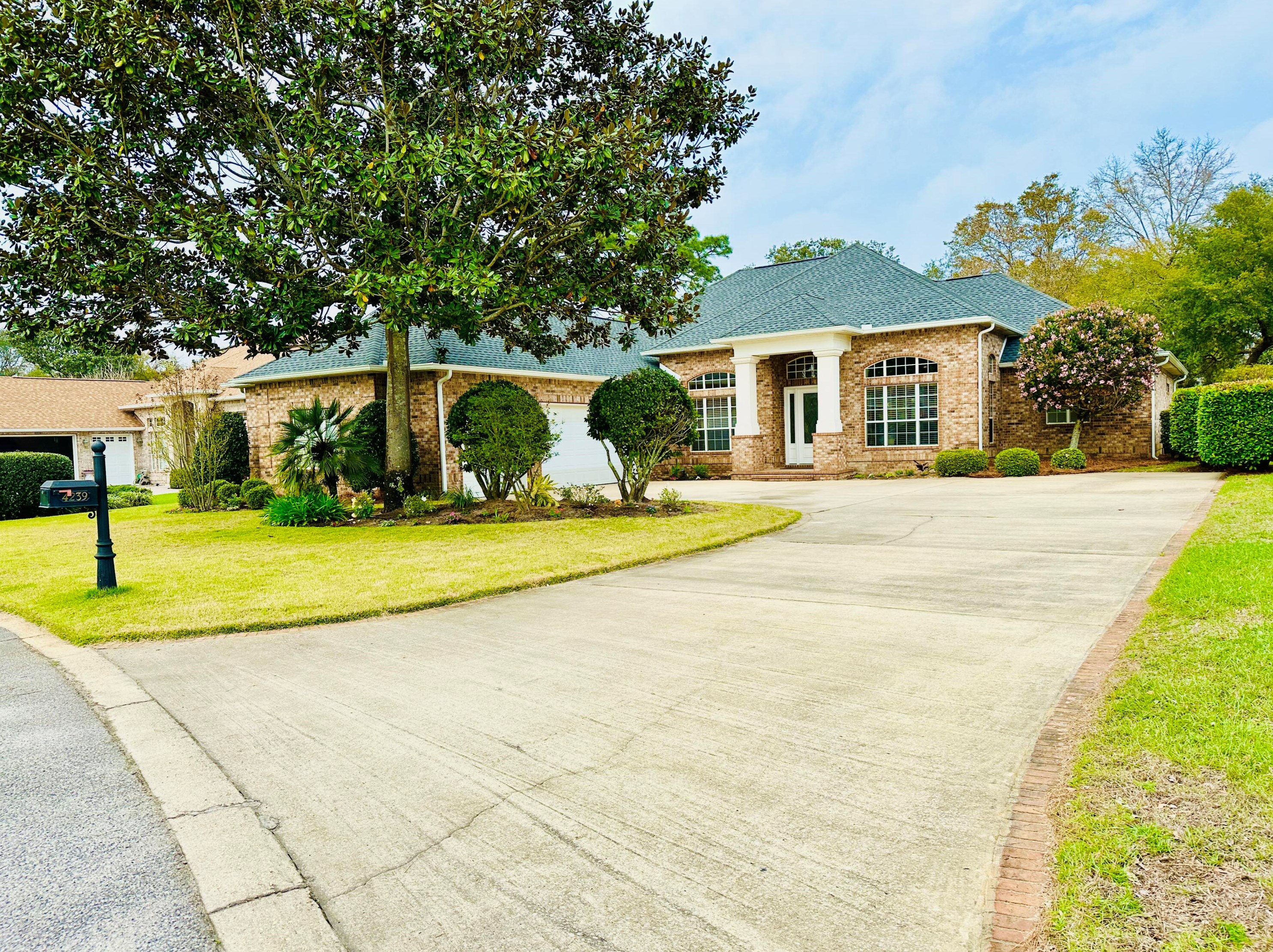 4239 Cougar Cir, Niceville, FL 32578