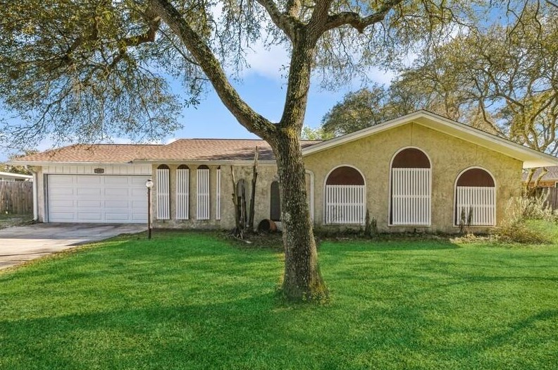 101 Newcastle Cir, Fort Walton Beach, FL 32547-2309