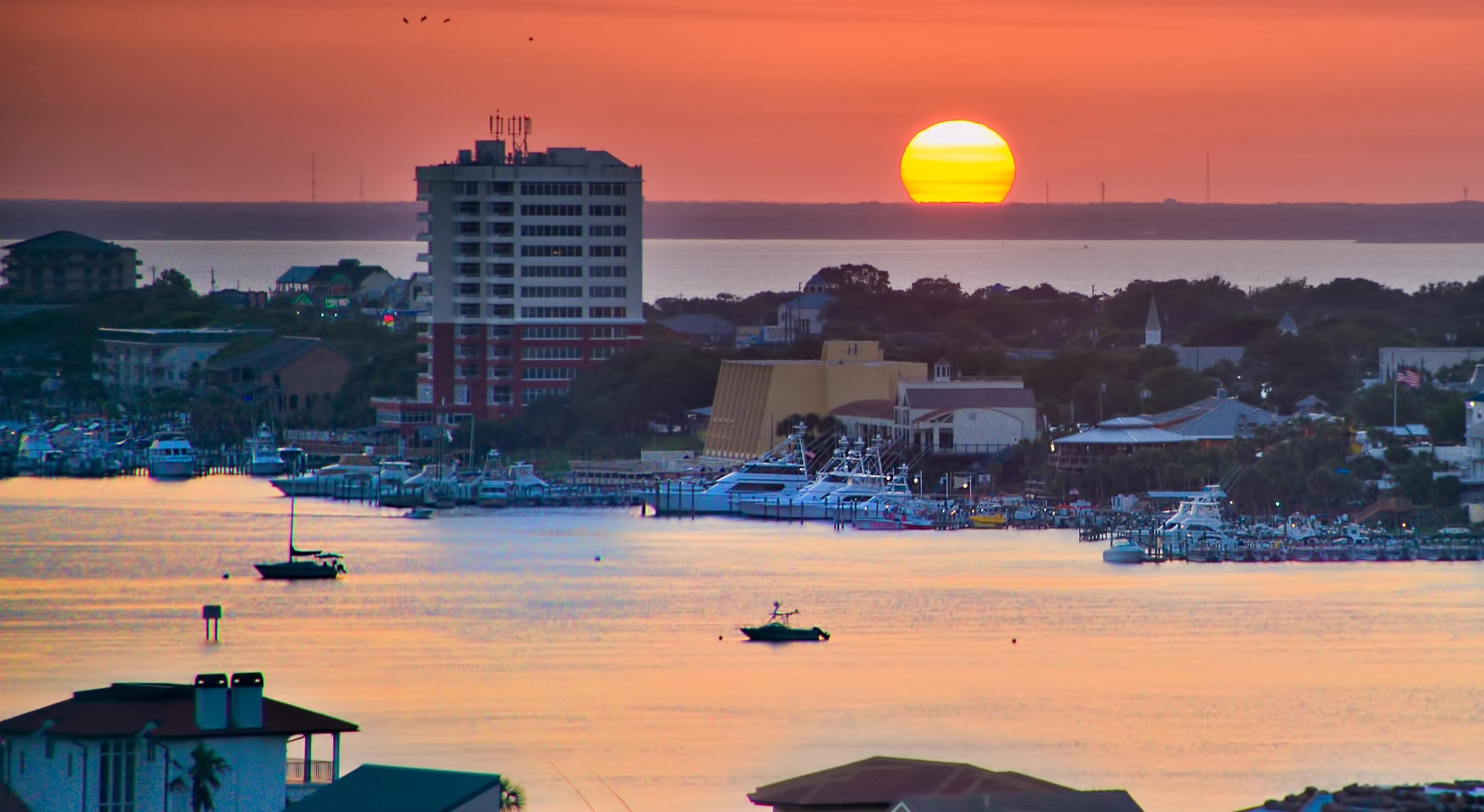 725 Gulf Shore Dr, Destin FL  32541-3220 exterior