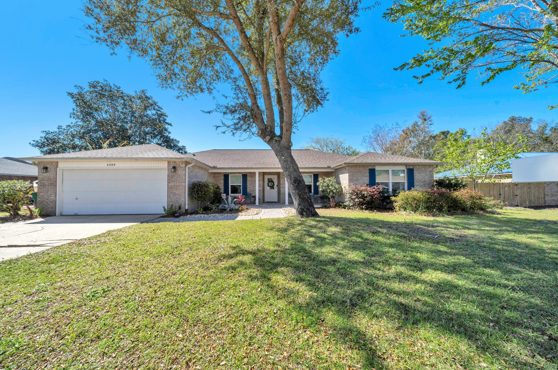 4208 Mainsail Dr, Niceville, FL 32578-4541