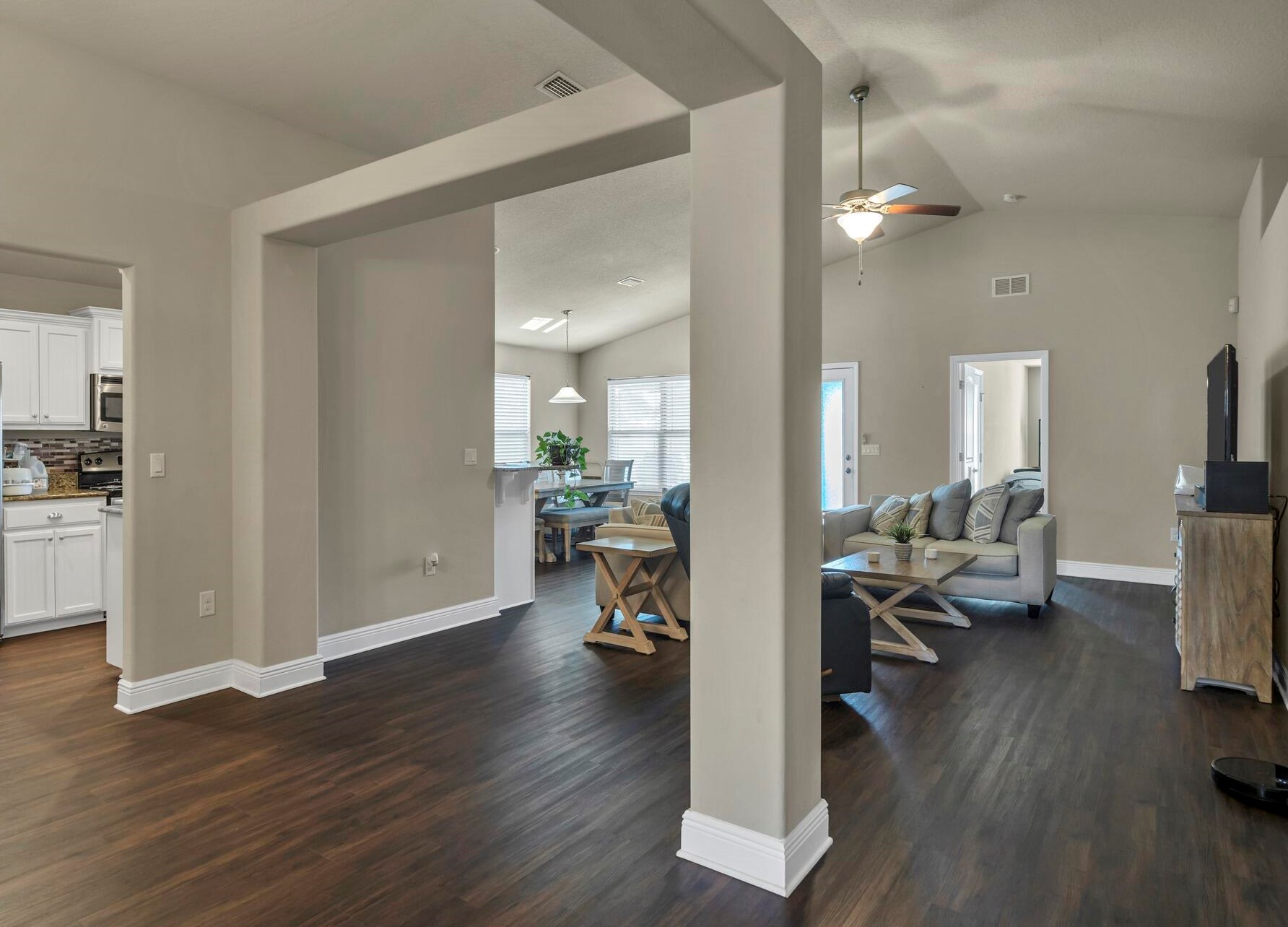 304 Sidewinder Loop, Crestview FL  32536-2241 exterior