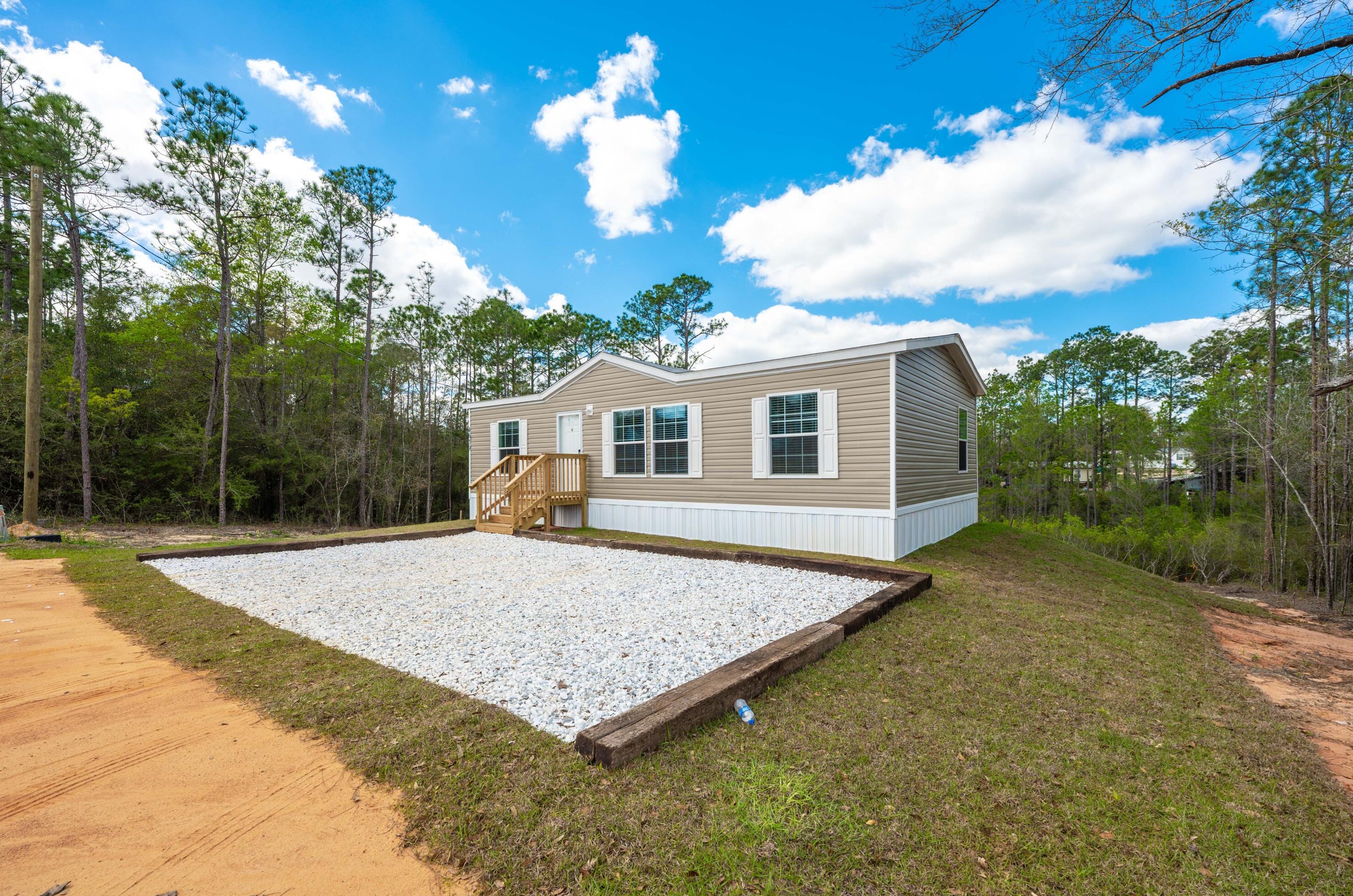 4679 Dove Way, Crestview, FL 32539-8723