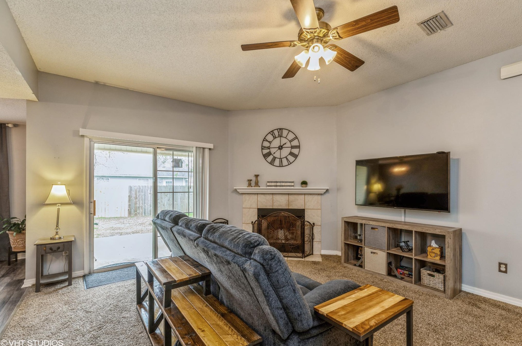 35 Kathleen Dr, Mary Esther FL  32569-2136 exterior