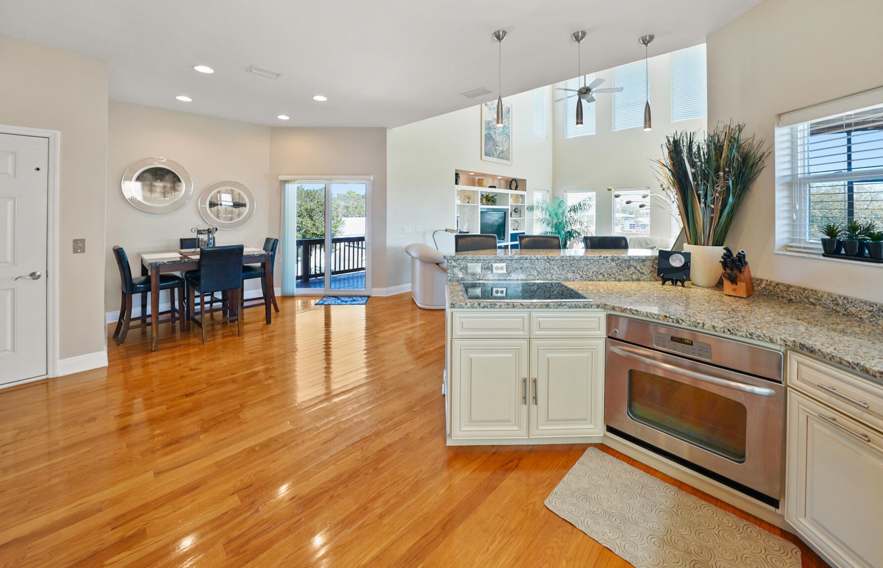 120 Toledo Pl, Panama City FL 32413-3823 exterior