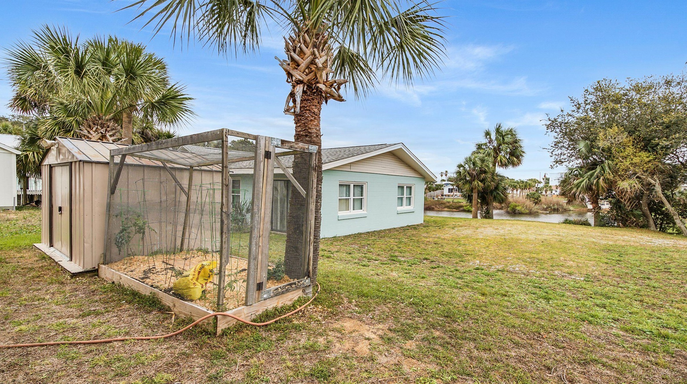 120 Toledo Pl, Panama City FL 32413-3823 exterior