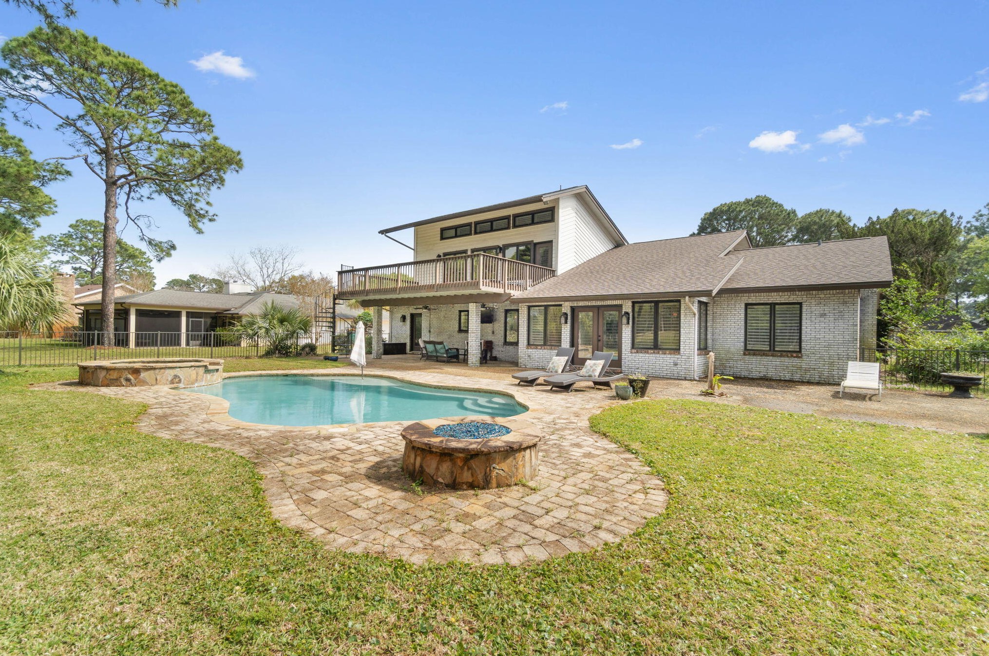 11 Country Club Dr, Destin FL  32541-4403 exterior