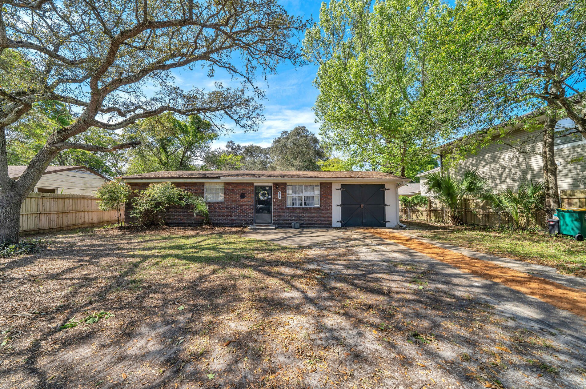 66 Eglin St, Fort Walton Beach, FL 32547