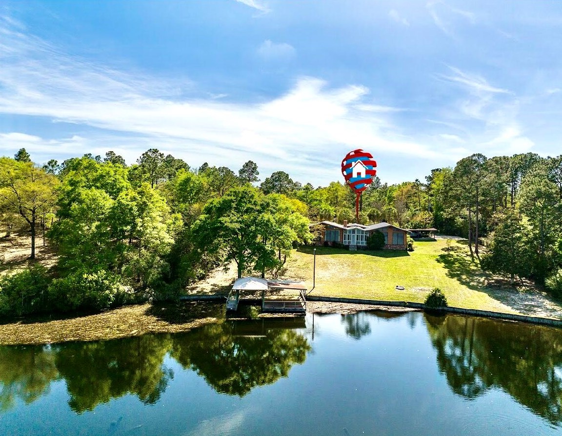 1195 Bob Mccaskill Dr, Defuniak Springs, FL 32433