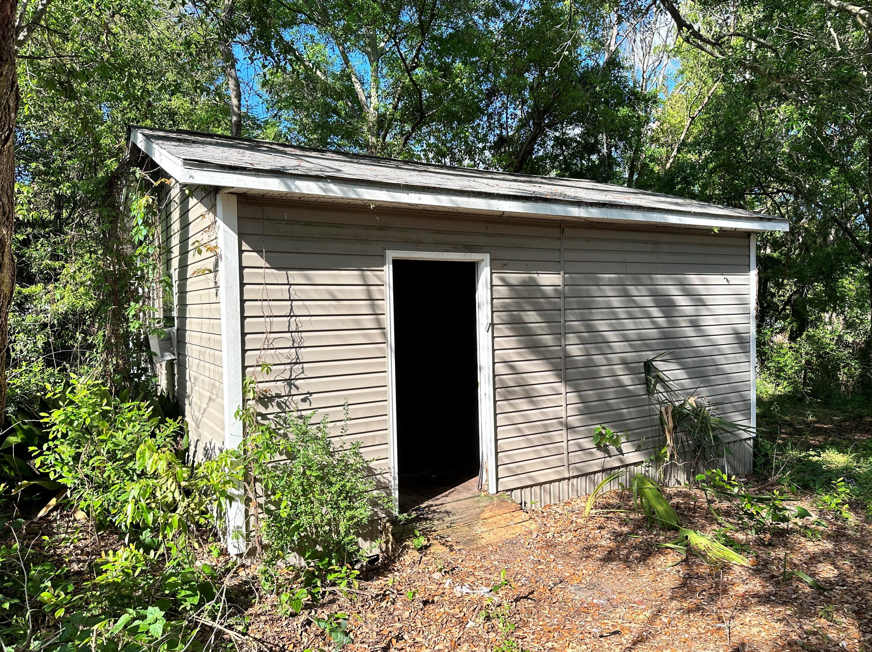 307 E Pennsylvania Ave, Bonifay, FL 32425