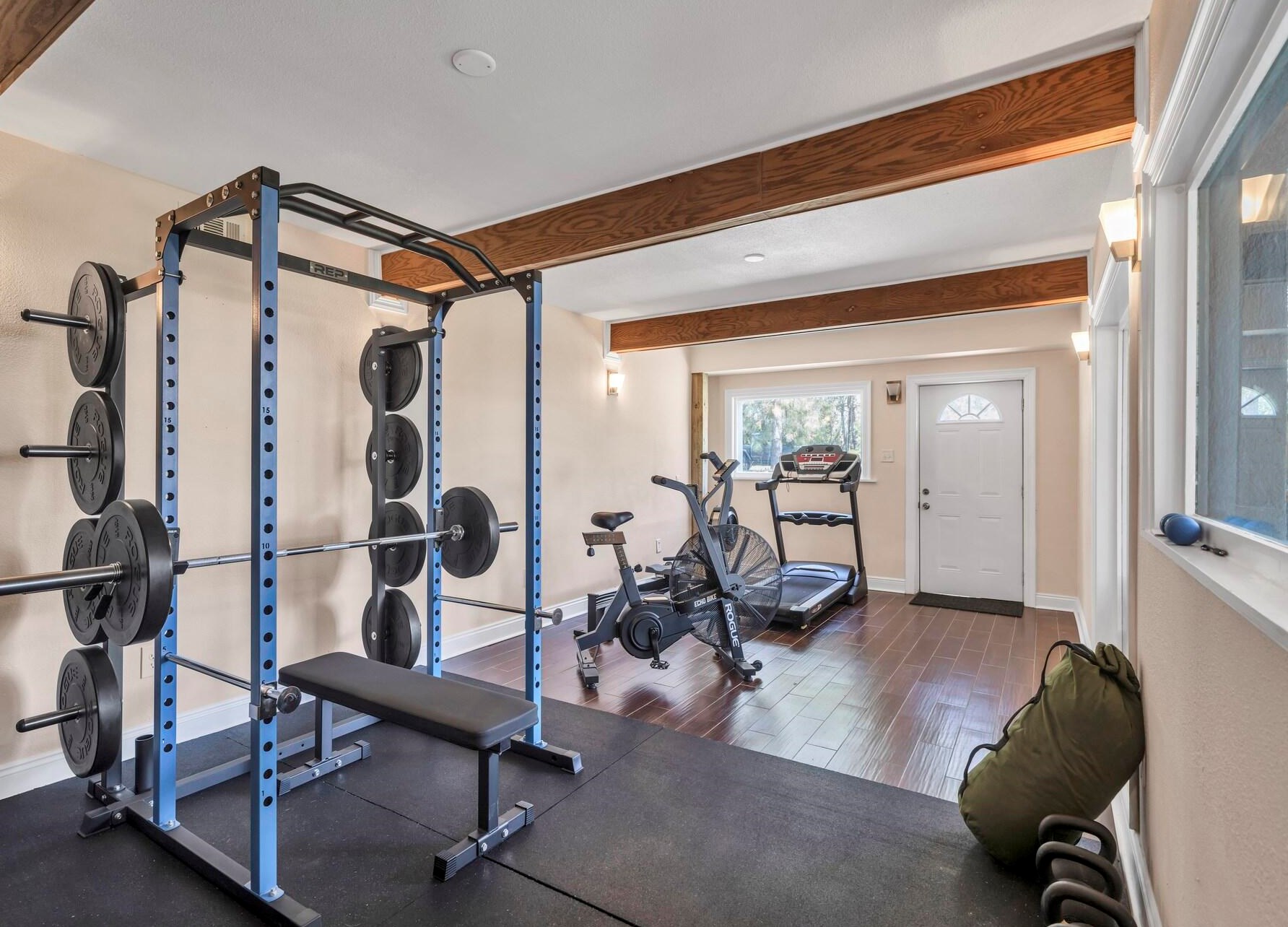 3049 Highway 98, Mary Esther FL  32569-1367 exterior