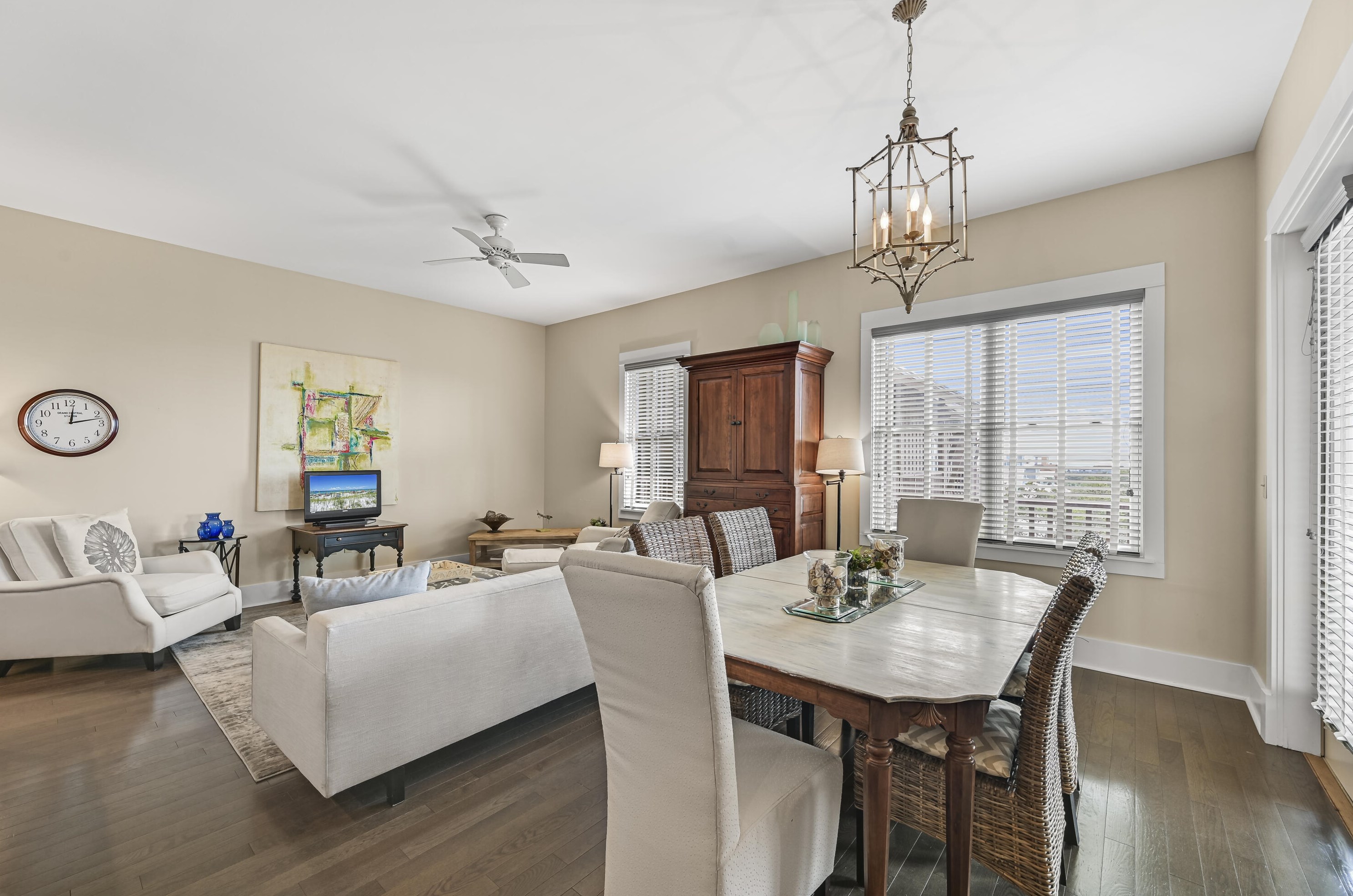 2046 W County Hwy 30a W ## M2326, Santa Rosa Beach, FL 32459