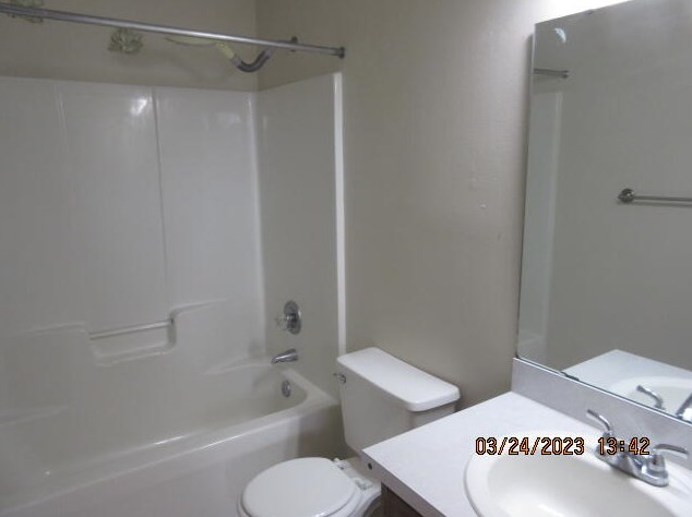 470 Sandy Ridge Cir, Mary Esther FL  32569-2112 exterior