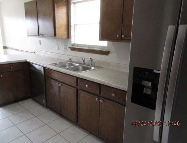 470 Sandy Ridge Cir, Mary Esther FL  32569-2112 exterior