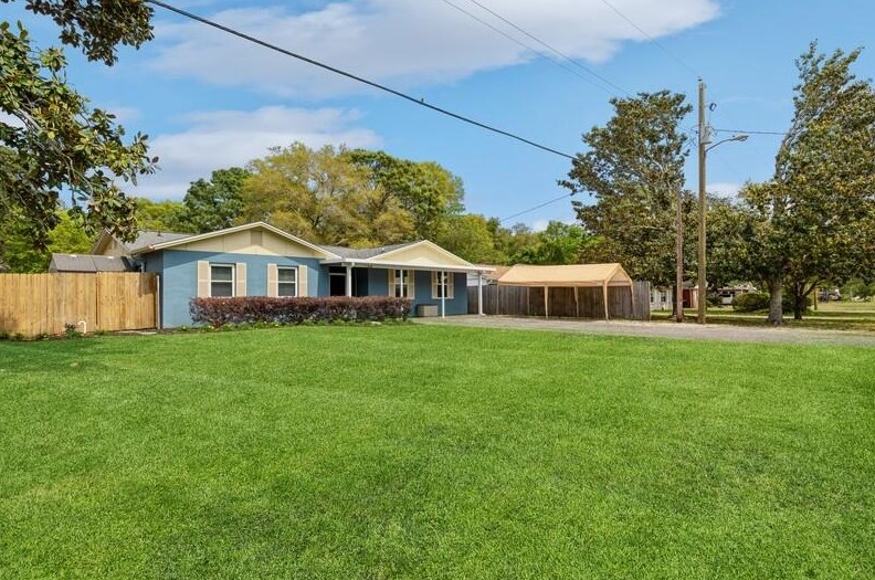 71 7th Ave, Shalimar, FL 32579
