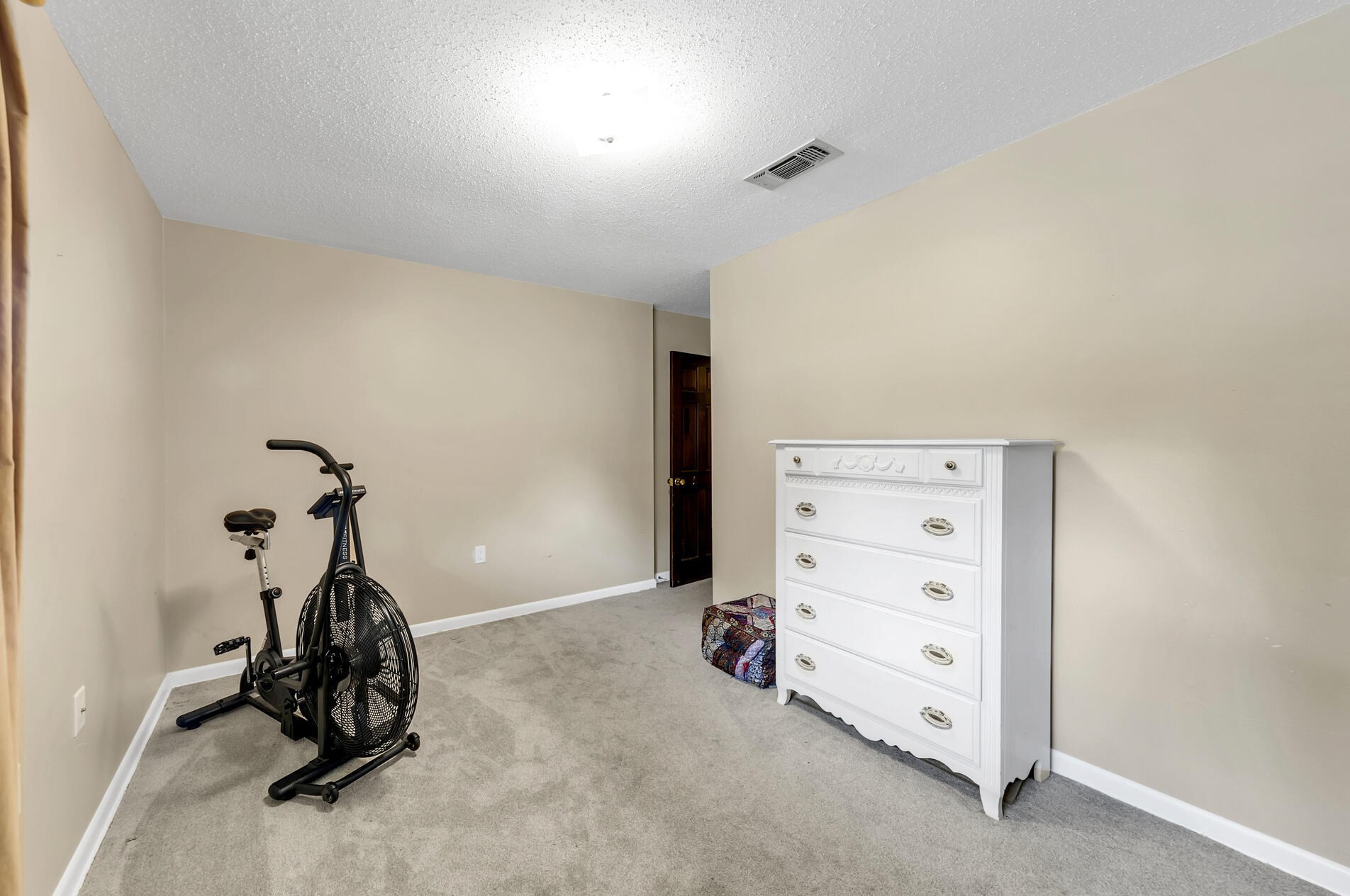 20 Cambridge Ave, Fort Walton Beach FL  32547-1726 exterior