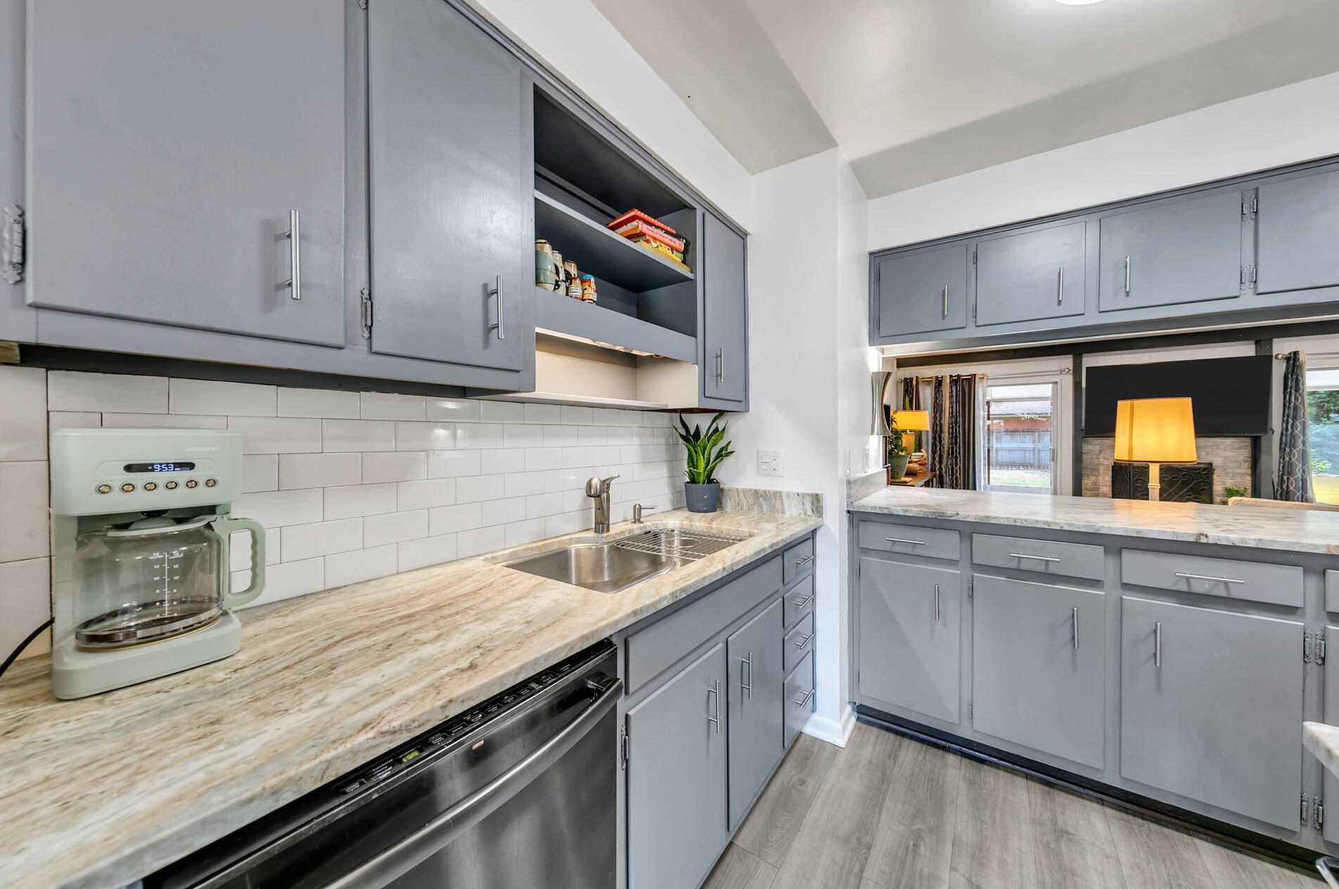 20 Cambridge Ave, Fort Walton Beach FL  32547-1726 exterior