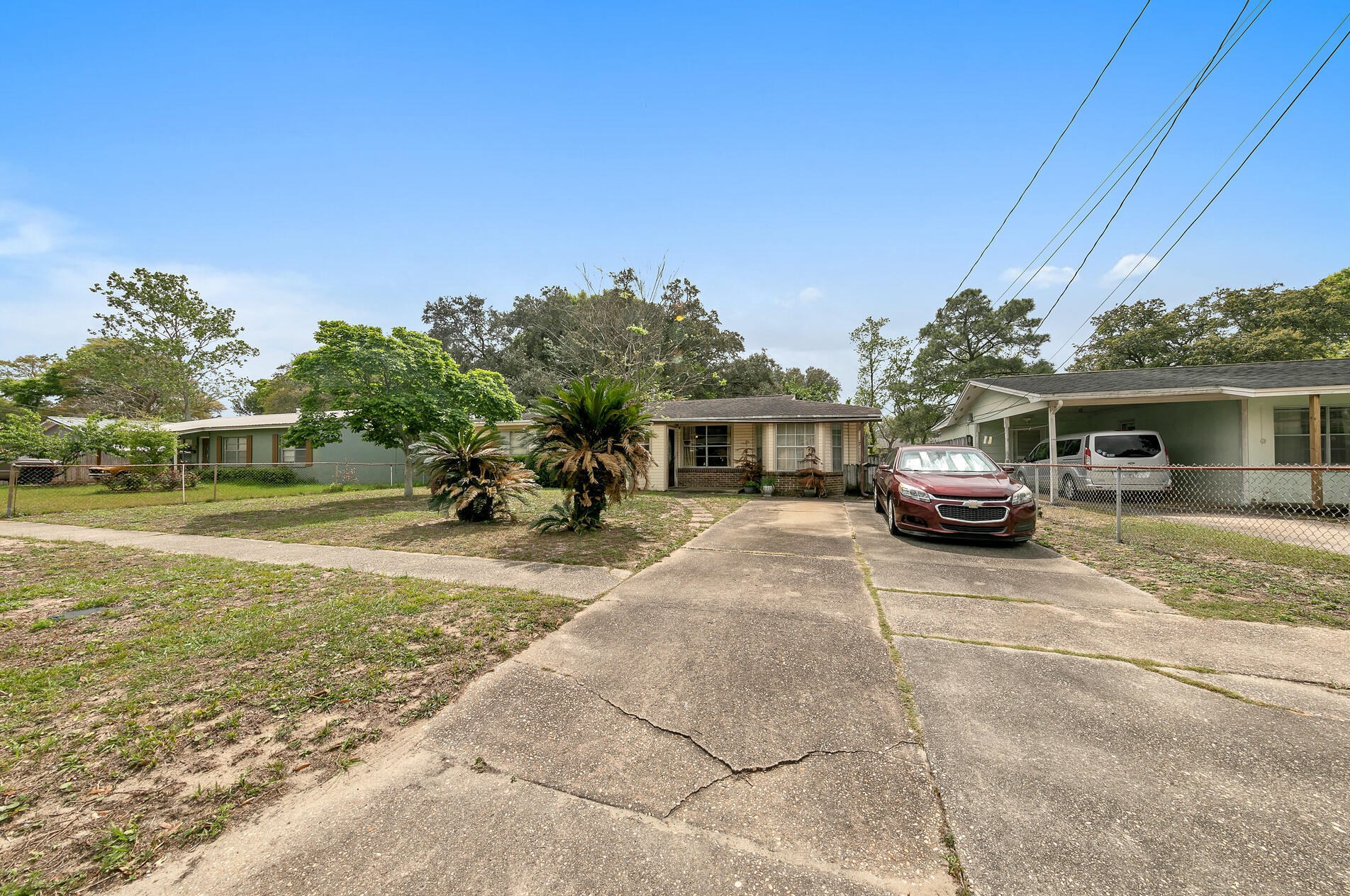 509 Newcastle Dr, Fort Walton Beach, FL 32547-2453