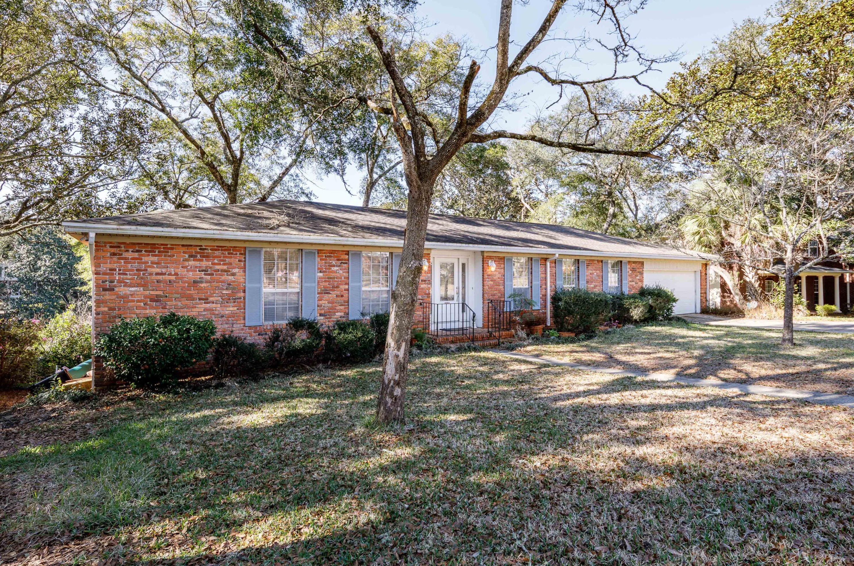 22 Linwood Rd, Fort Walton Beach, FL 32547-1617
