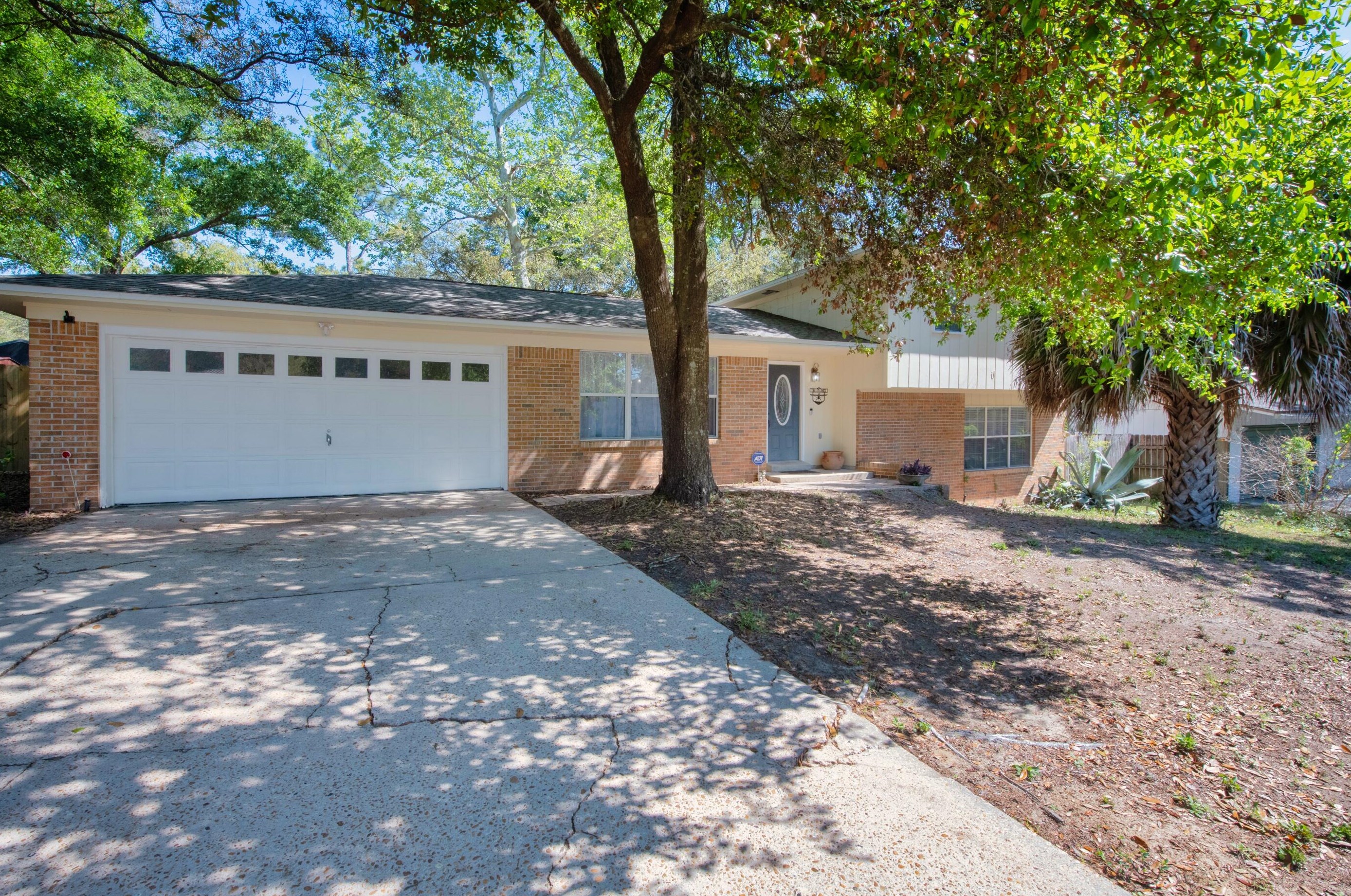 336 Lewis St, Fort Walton Beach, FL 32547-3143