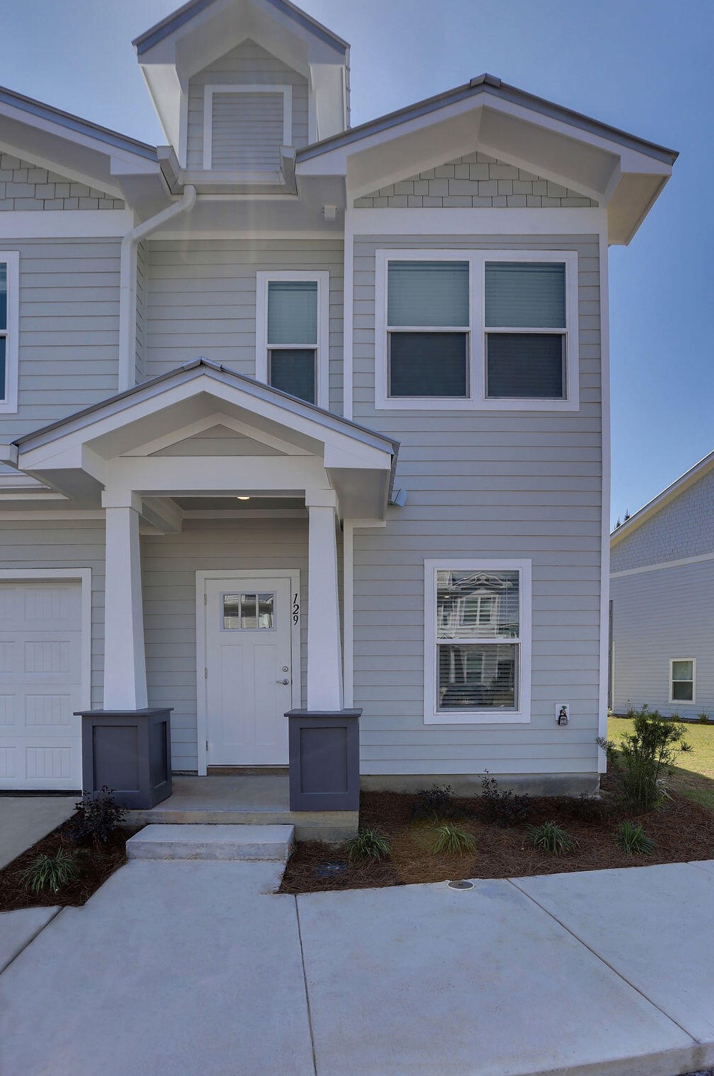 129 Date Palm Ln, Freeport, FL 32439