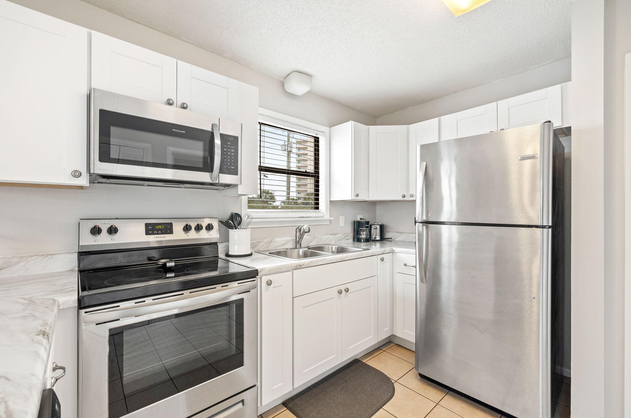 3799 County Highway 30a, Santa Rosa Beach FL  32459-6547 exterior