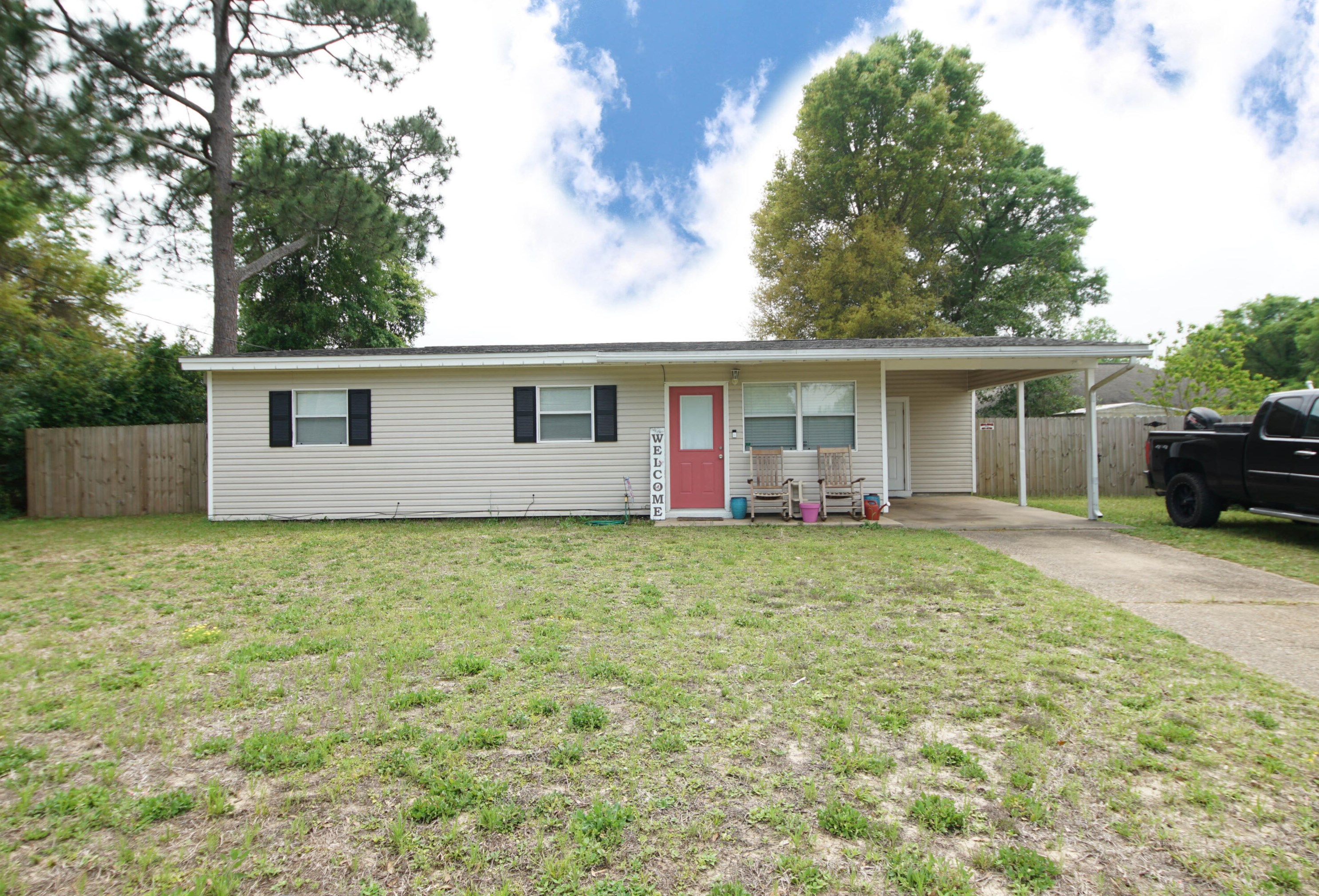 617 Manchester Rd, Fort Walton Beach, FL 32547
