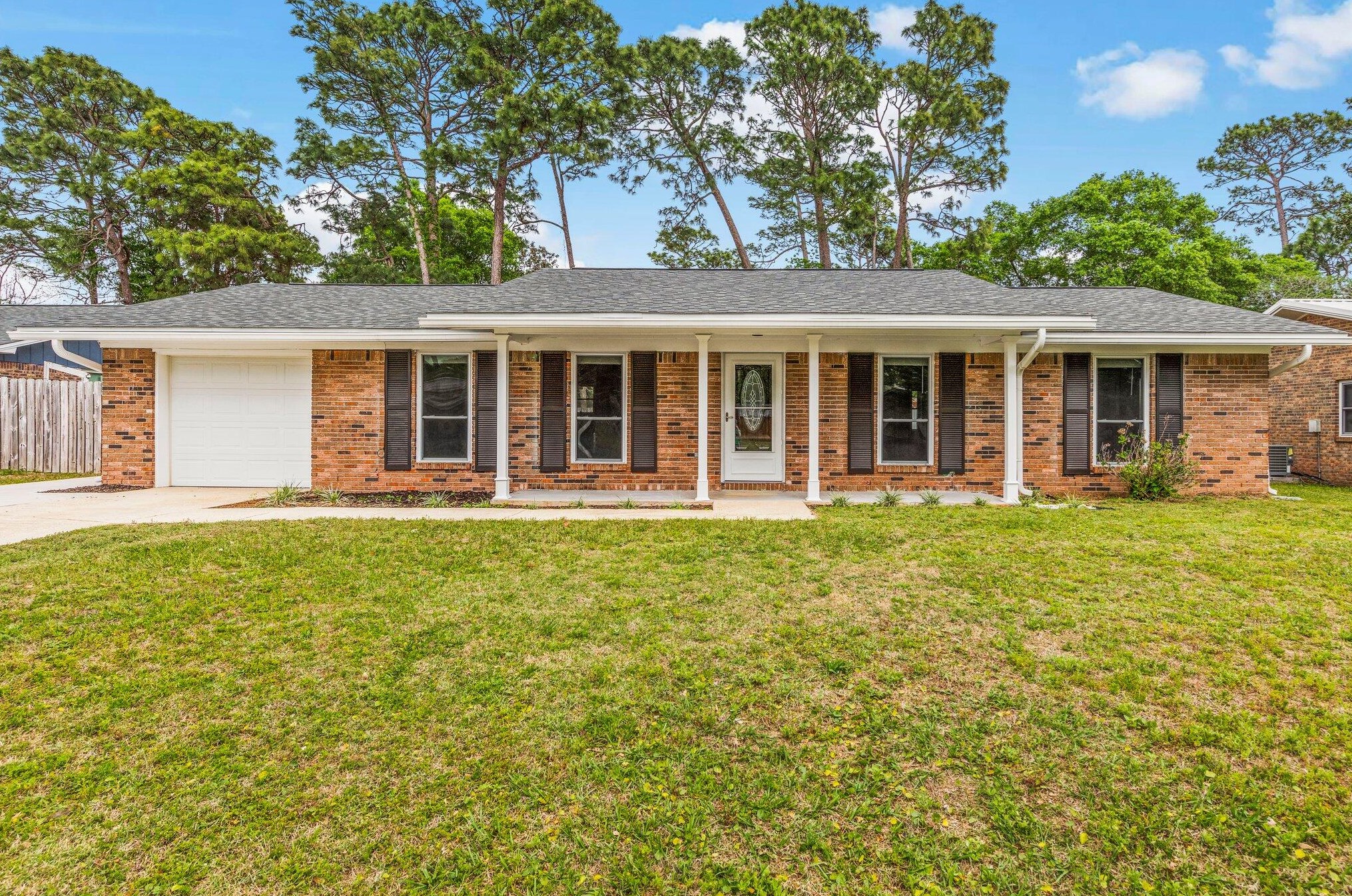 1809 Rattan Palm Dr, Niceville, FL 32578