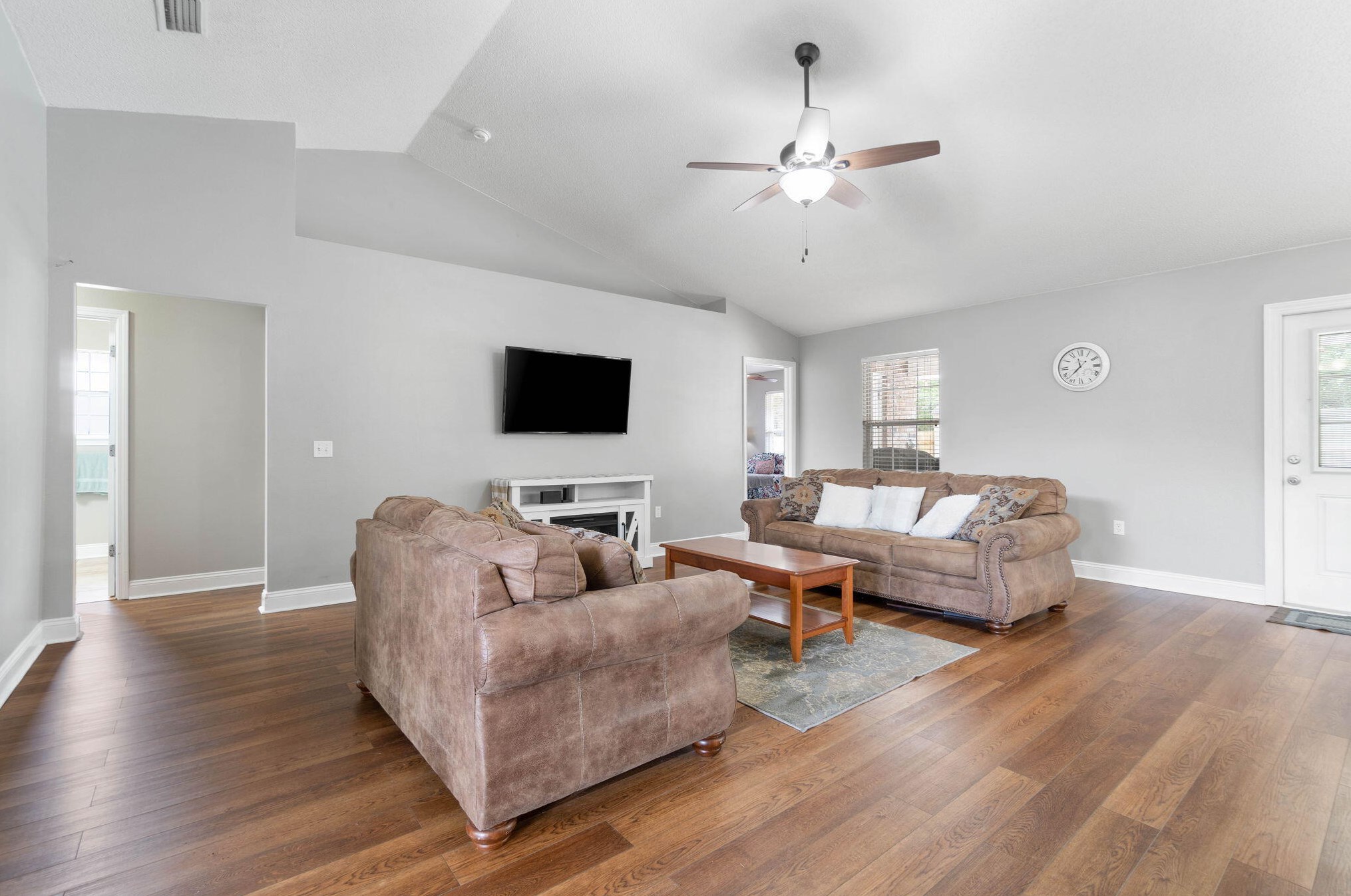 307 Gauntlet Dr, Crestview FL  32539-4366 exterior