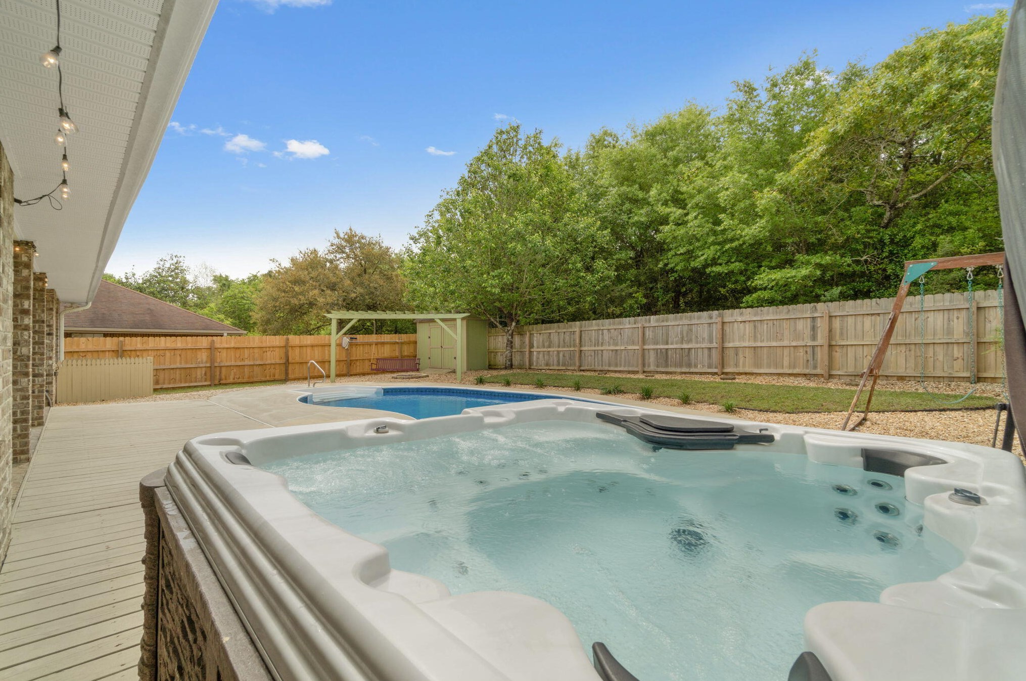 307 Gauntlet Dr, Crestview FL  32539-4366 exterior