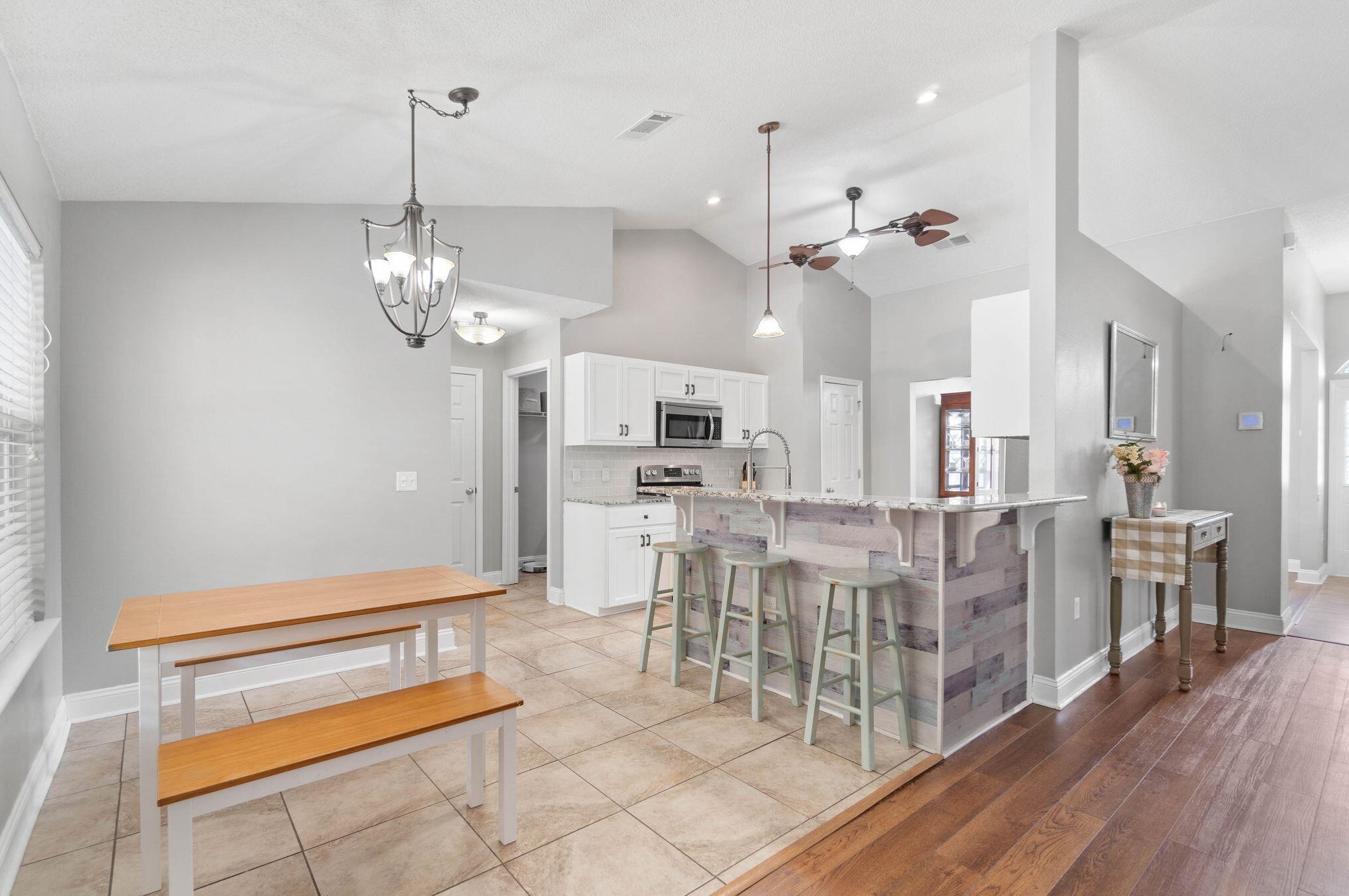 307 Gauntlet Dr, Crestview FL  32539-4366 exterior
