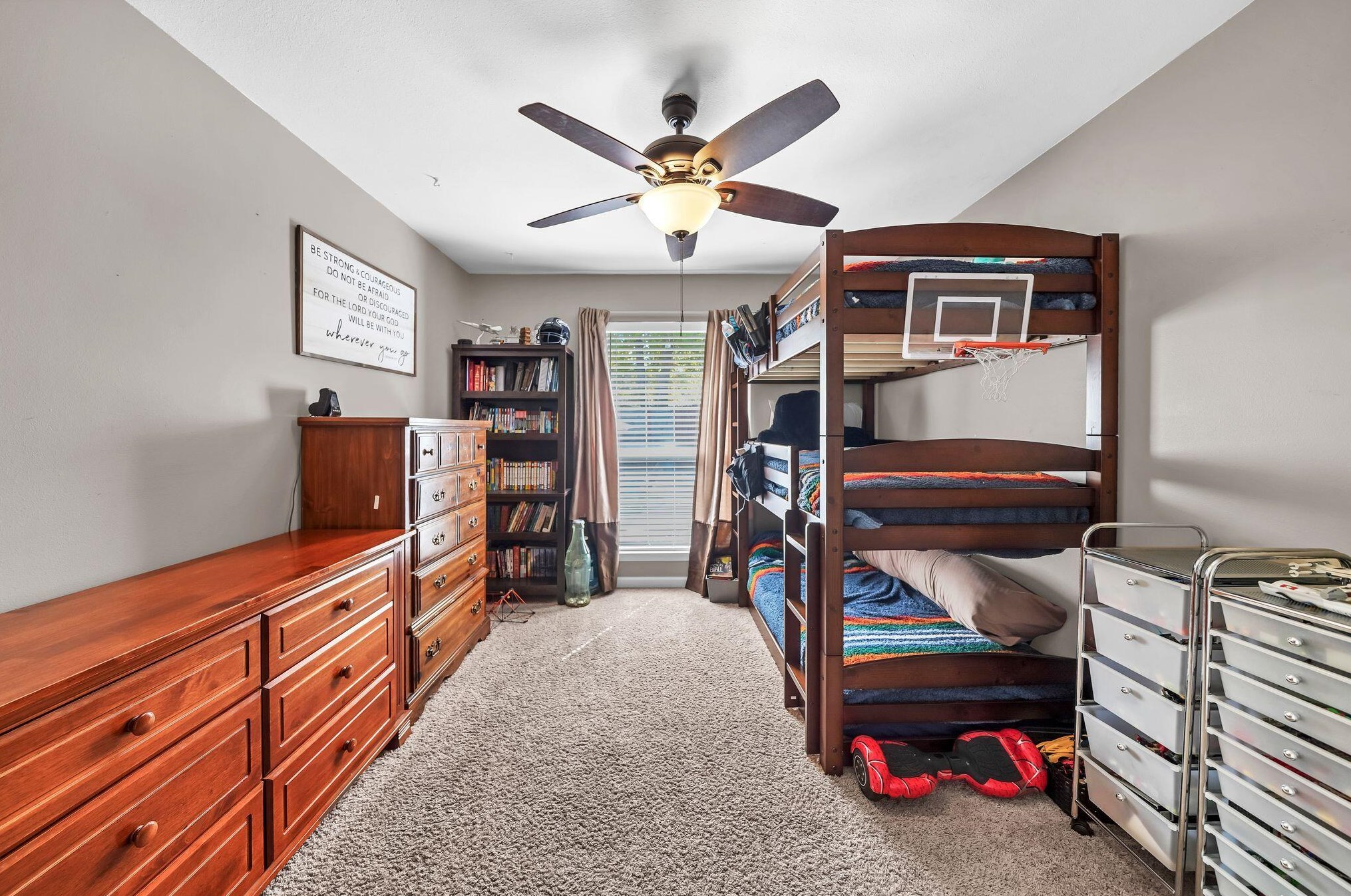 1617 Myrtlewood Ln, Niceville FL  32578-8800 exterior