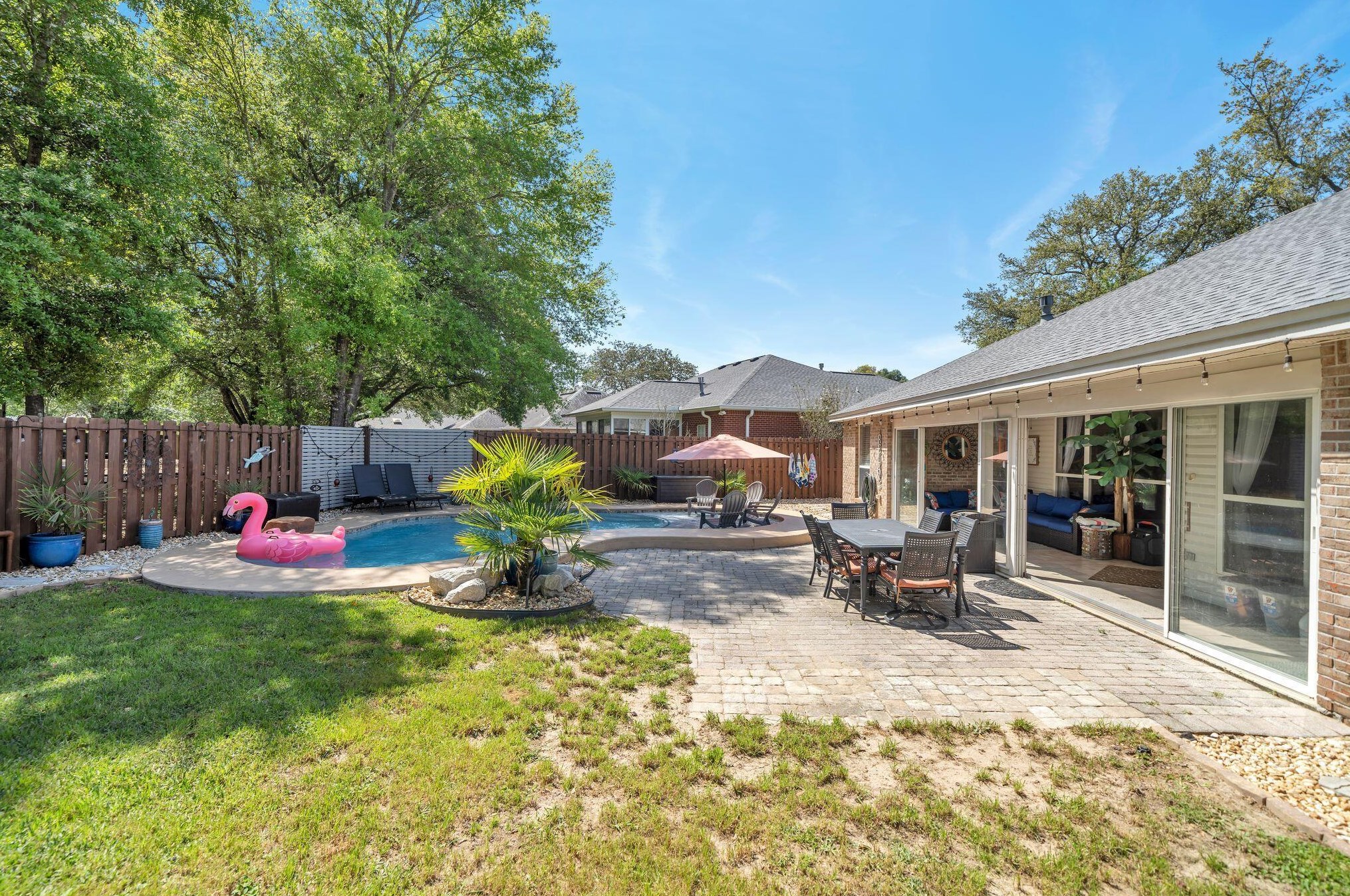 1617 Myrtlewood Ln, Niceville FL  32578-8800 exterior