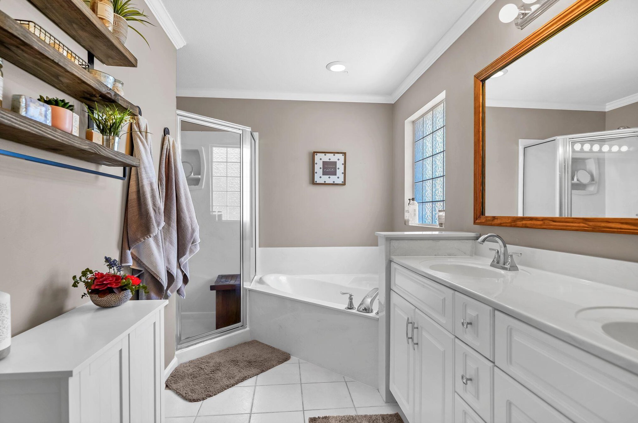 1617 Myrtlewood Ln, Niceville FL  32578-8800 exterior