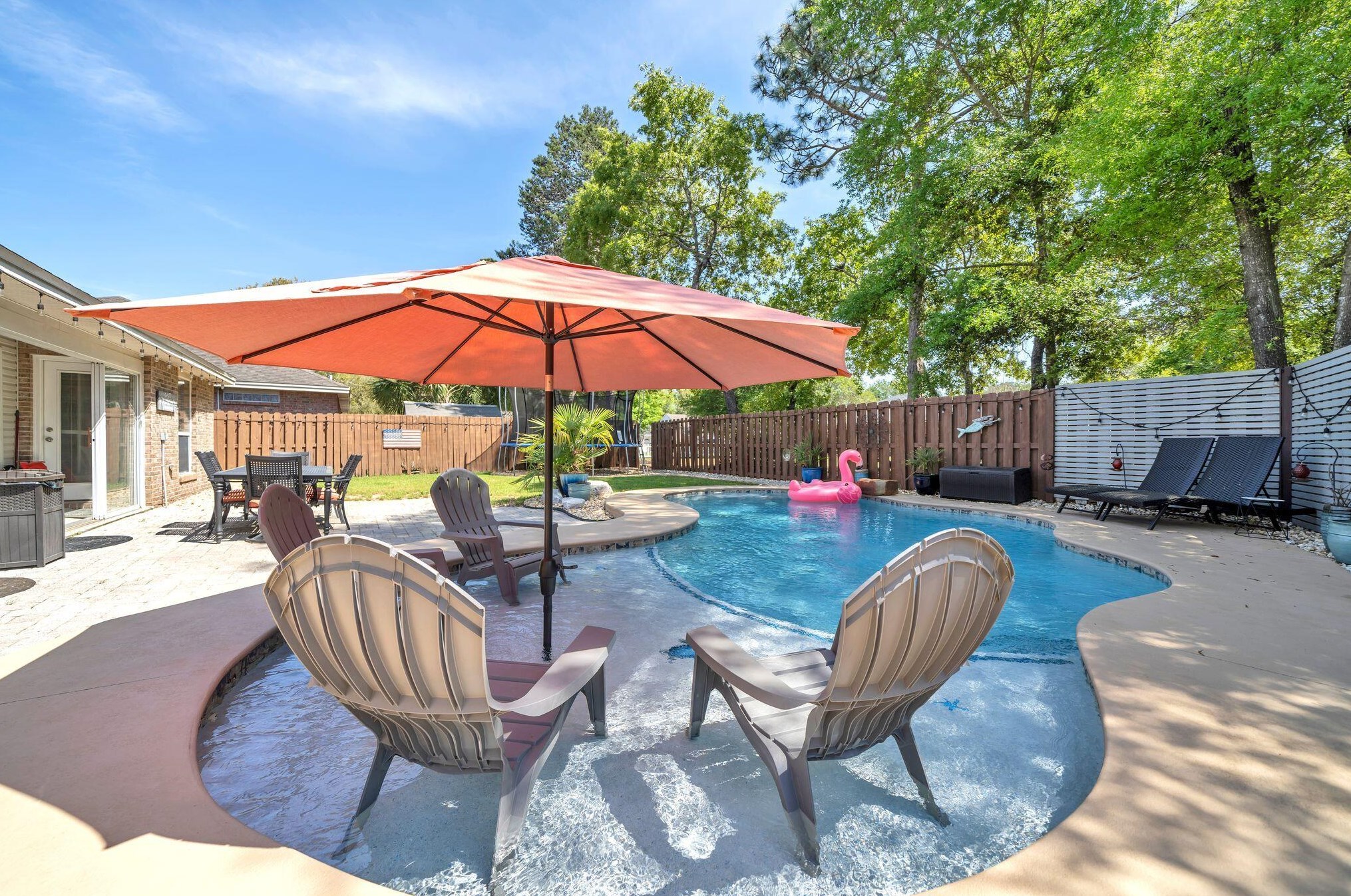 1617 Myrtlewood Ln, Niceville FL  32578-8800 exterior