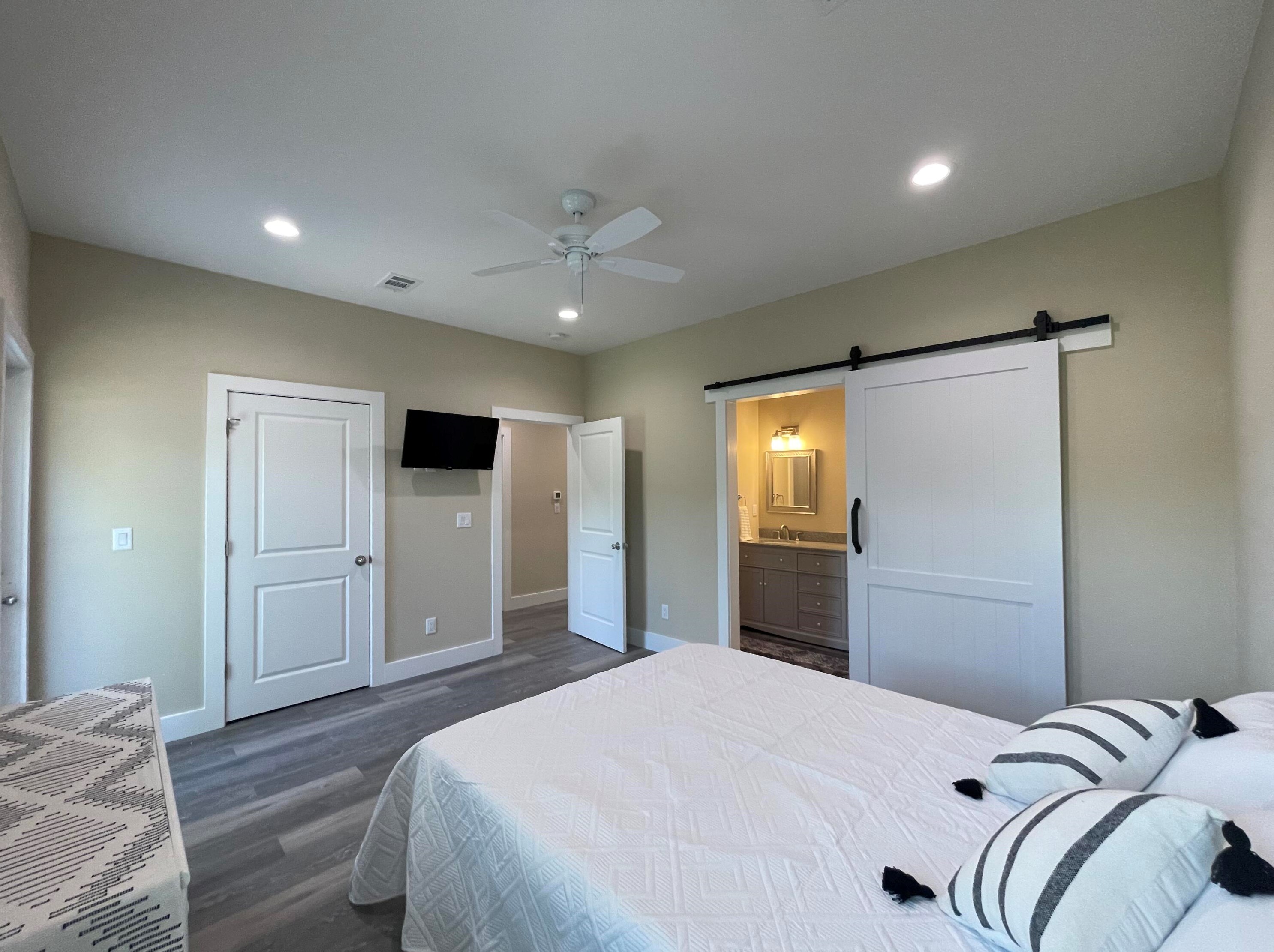 715 Indian Woman Rd, Santa Rosa Beach FL  32459-3933 exterior